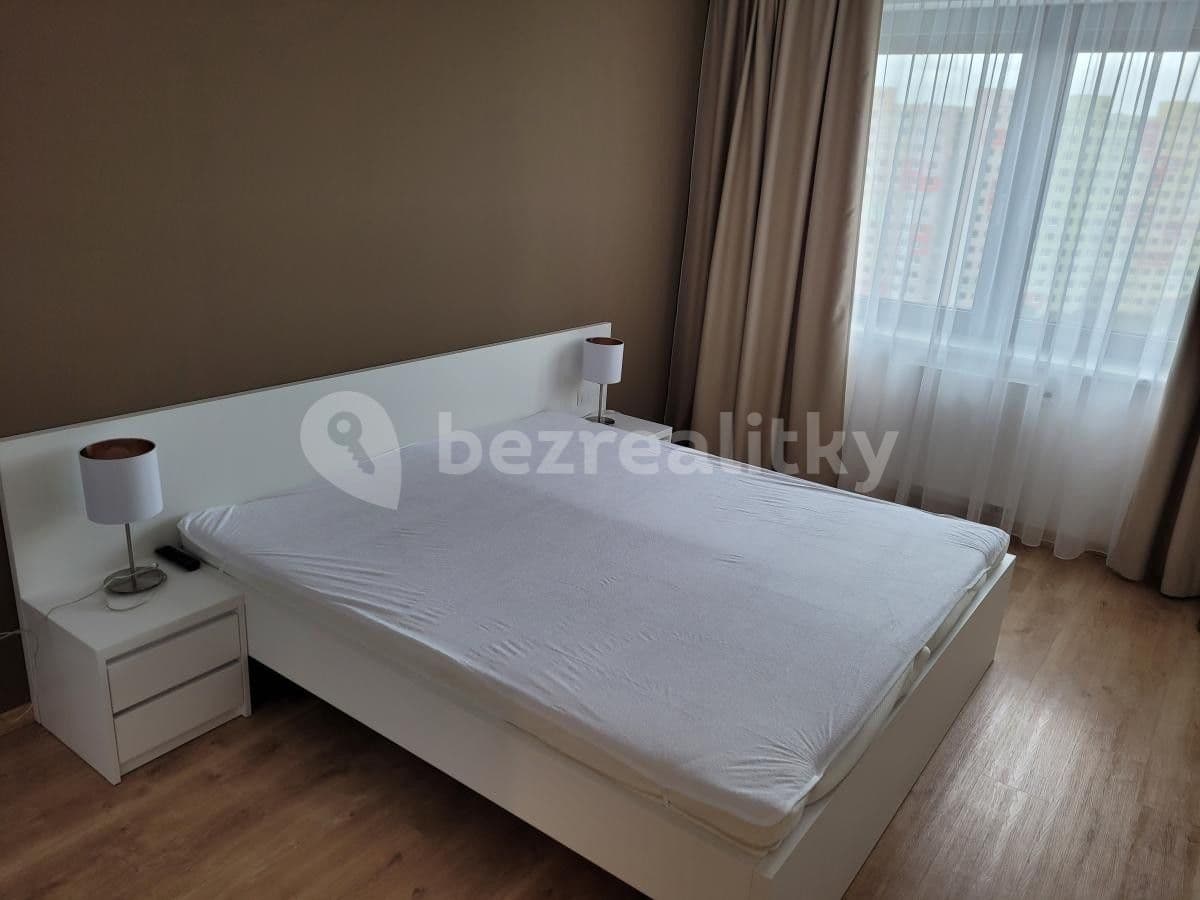 Prenájom bytu 3-izbový 95 m², Mukařovského, Praha, Praha Prenájom bytu 3-izbový 95 m², Mukařovského, Praha, Praha