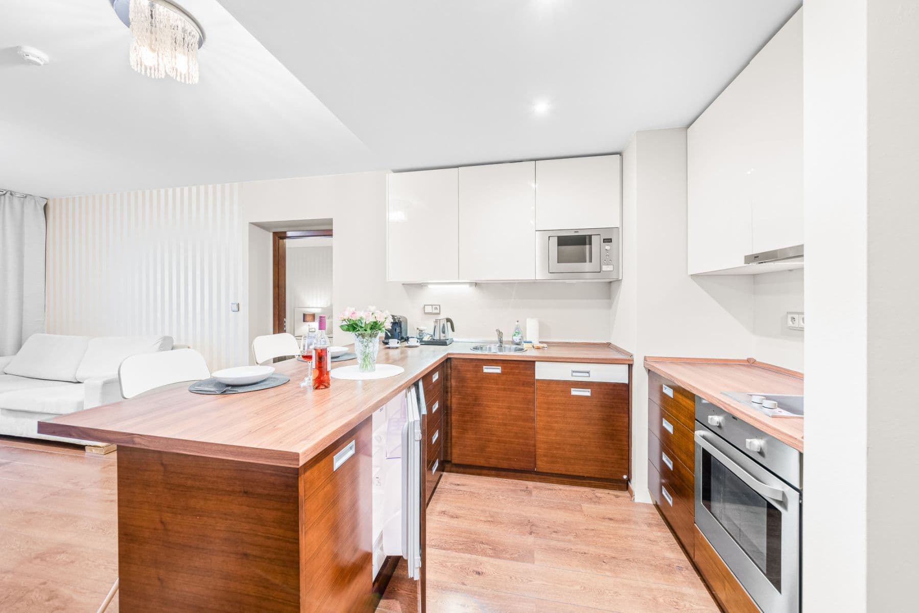 Prenájom bytu 52 m², U Borského parku, Plzeň, Plzeňský kraj Prenájom bytu 52 m², U Borského parku, Plzeň, Plzeňský kraj