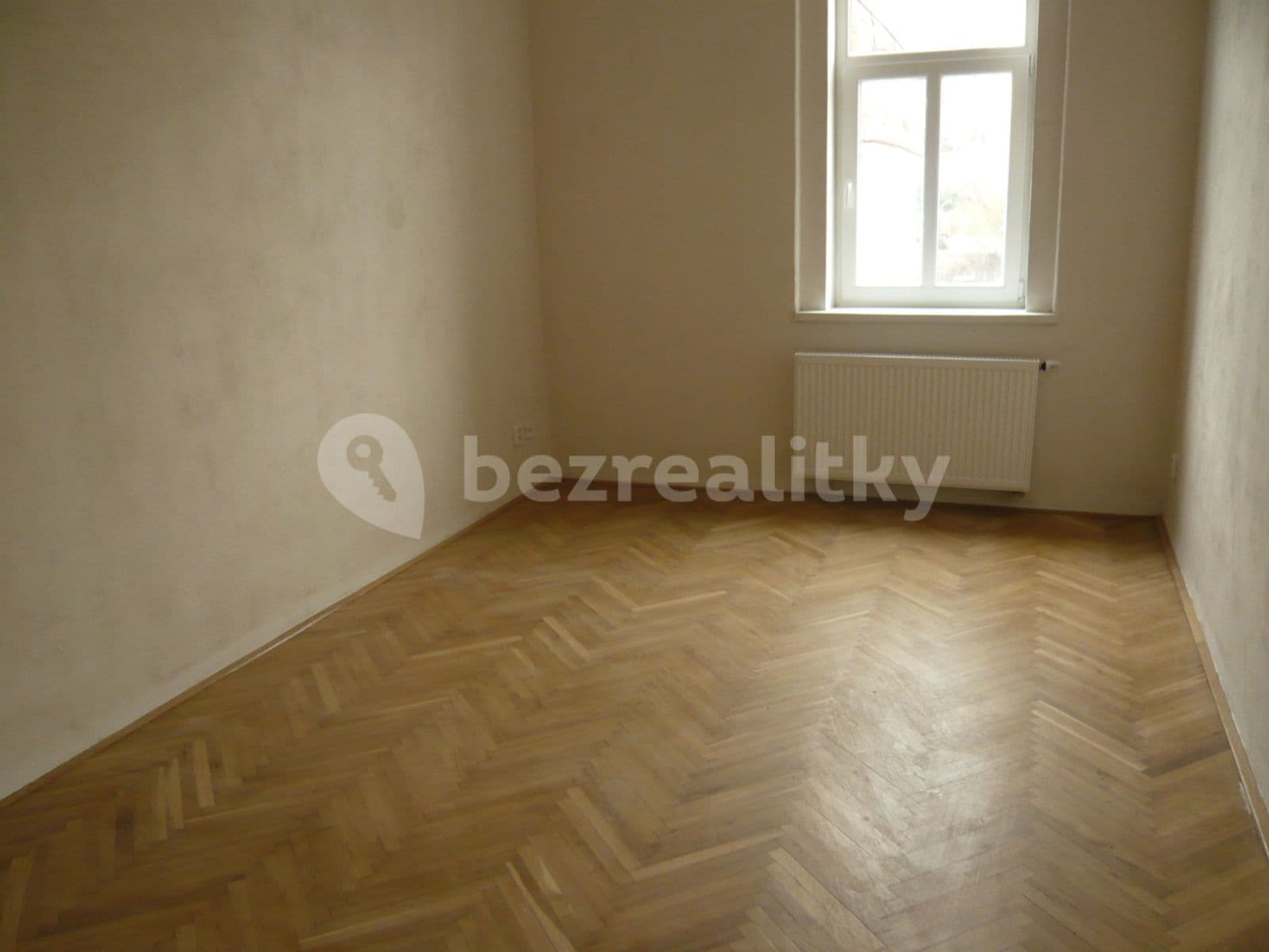 Prenájom bytu 2-izbový 63 m², Karla IV., Ústí nad Labem, Ústecký kraj Prenájom bytu 2-izbový 63 m², Karla IV., Ústí nad Labem, Ústecký kraj