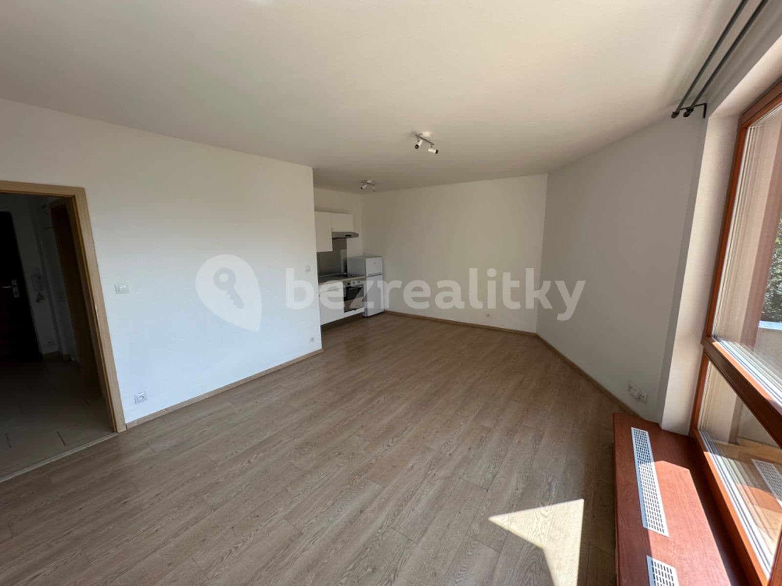 Prenájom bytu 1-izbový 33 m², Nad Rokoskou, Praha, Praha Prenájom bytu 1-izbový 33 m², Nad Rokoskou, Praha, Praha