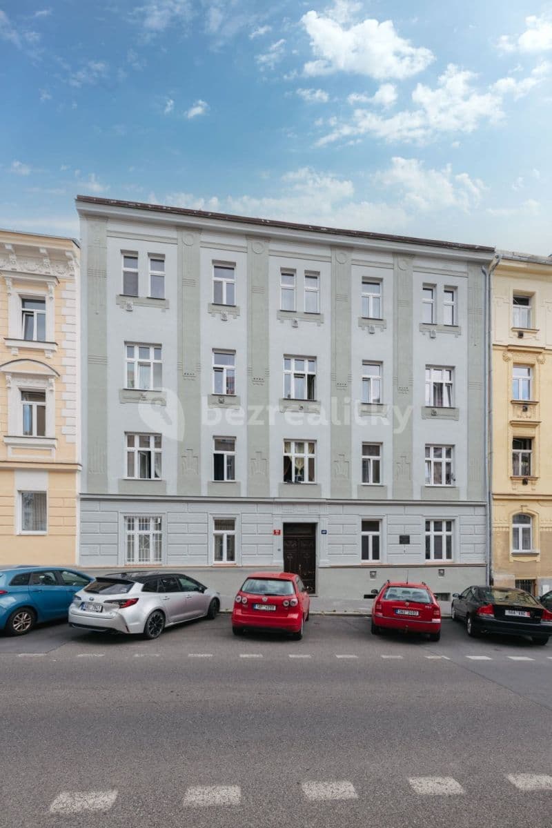 Prenájom bytu 2-izbový 39 m², Sinkulova, Praha, Praha Prenájom bytu 2-izbový 39 m², Sinkulova, Praha, Praha