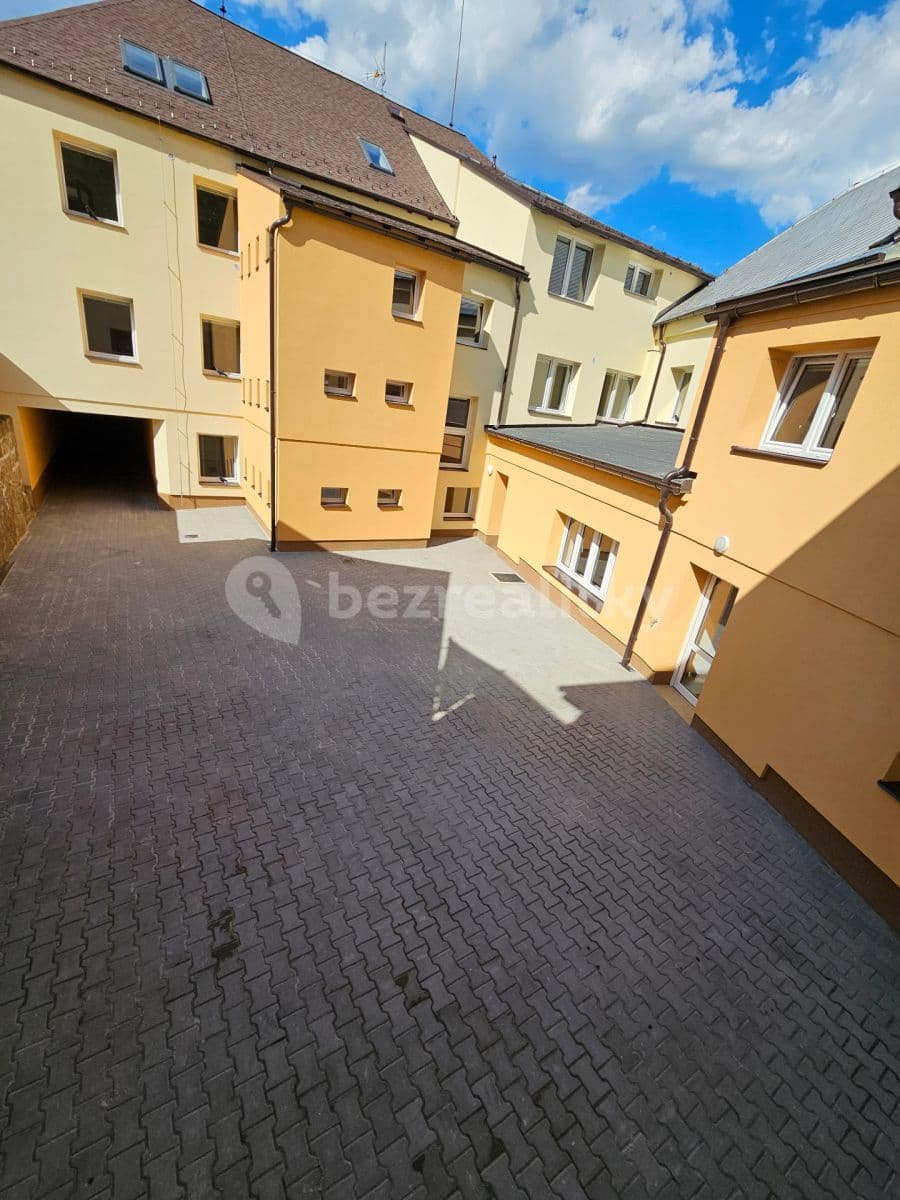 Prenájom bytu 2-izbový 79 m², Dalibora z Myšlína, Doksy, Liberecký kraj Prenájom bytu 2-izbový 79 m², Dalibora z Myšlína, Doksy, Liberecký kraj