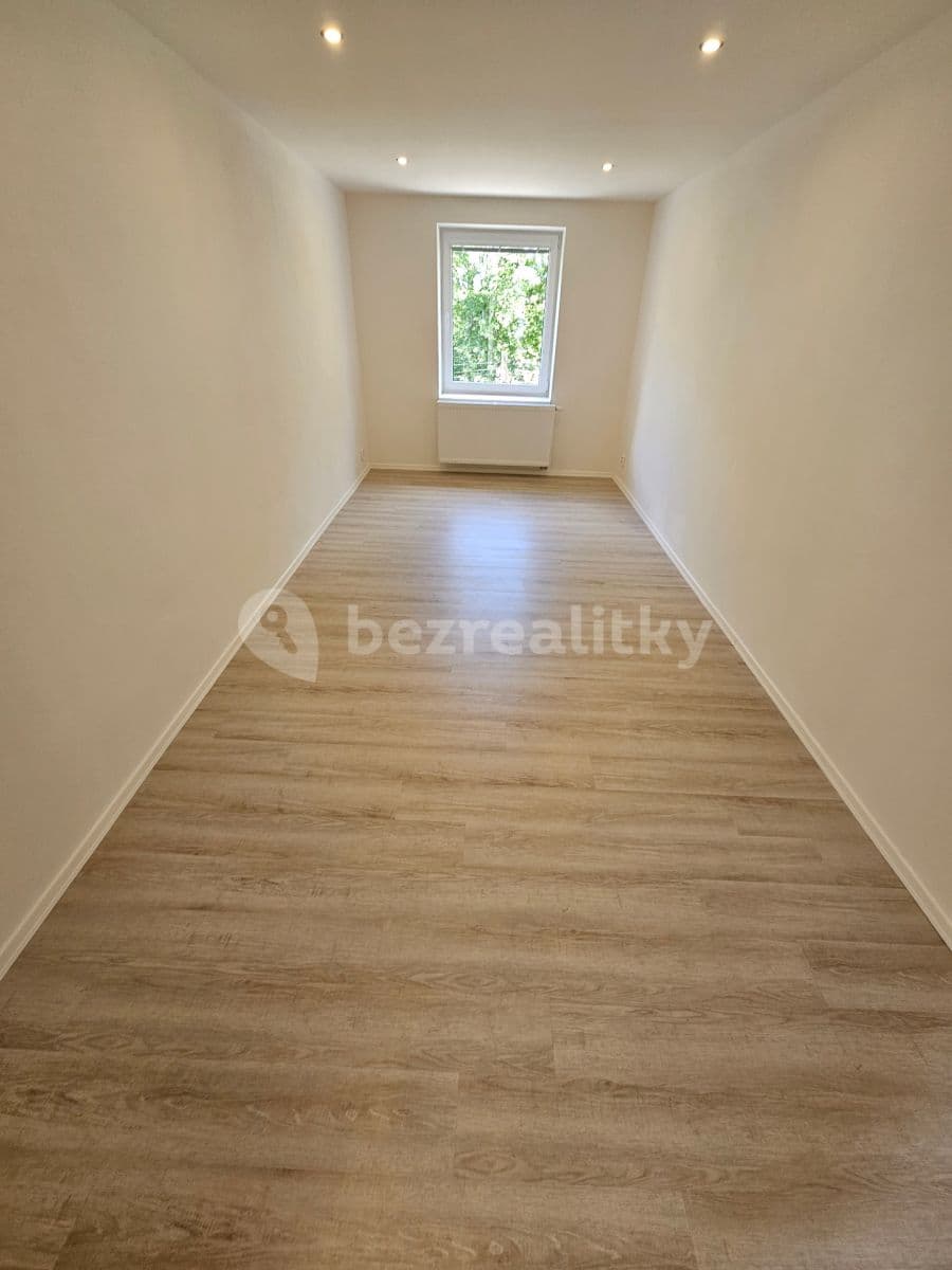 Prenájom bytu 2-izbový 79 m², Dalibora z Myšlína, Doksy, Liberecký kraj Prenájom bytu 2-izbový 79 m², Dalibora z Myšlína, Doksy, Liberecký kraj