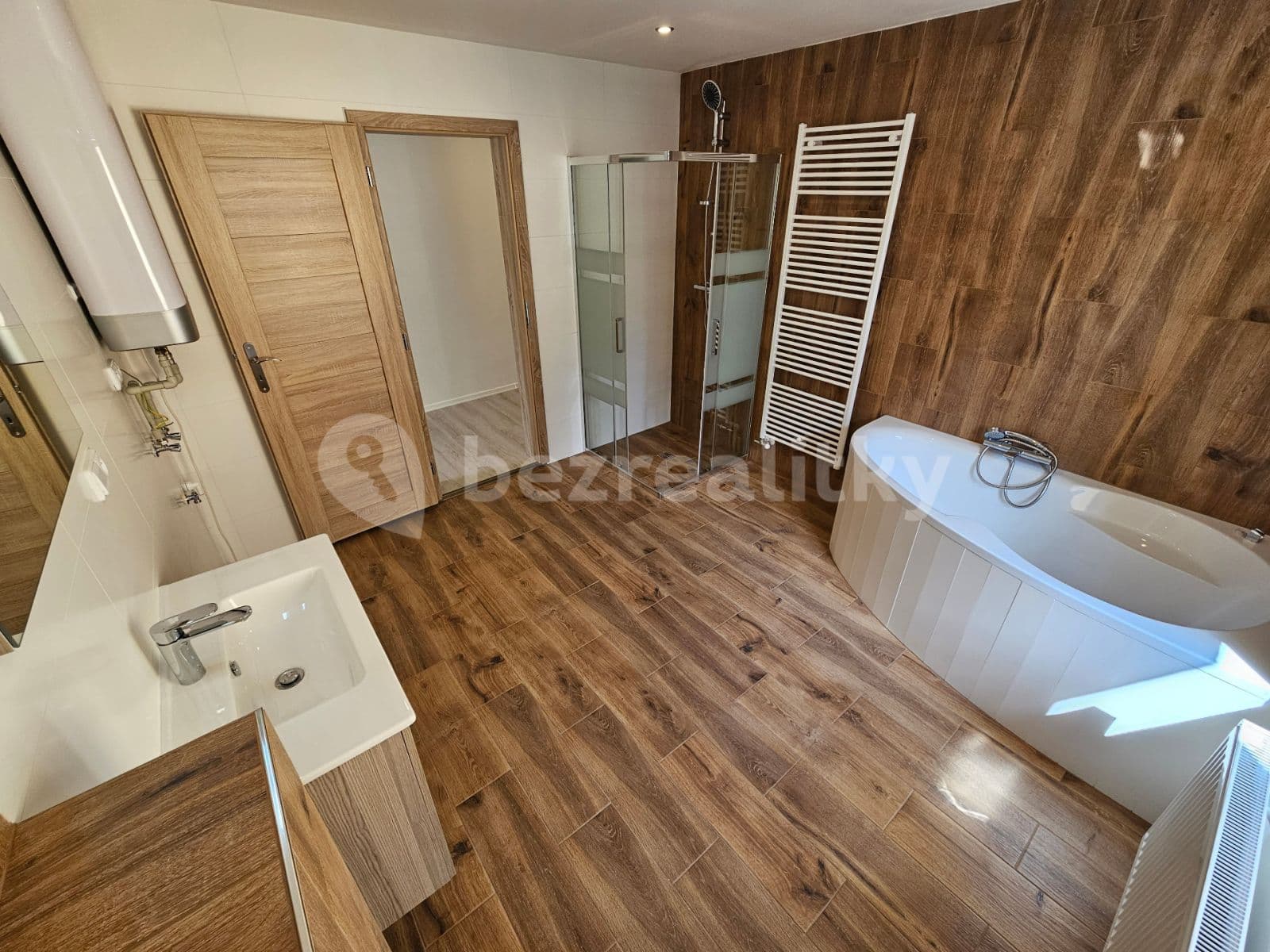 Prenájom bytu 2-izbový 79 m², Dalibora z Myšlína, Doksy, Liberecký kraj Prenájom bytu 2-izbový 79 m², Dalibora z Myšlína, Doksy, Liberecký kraj