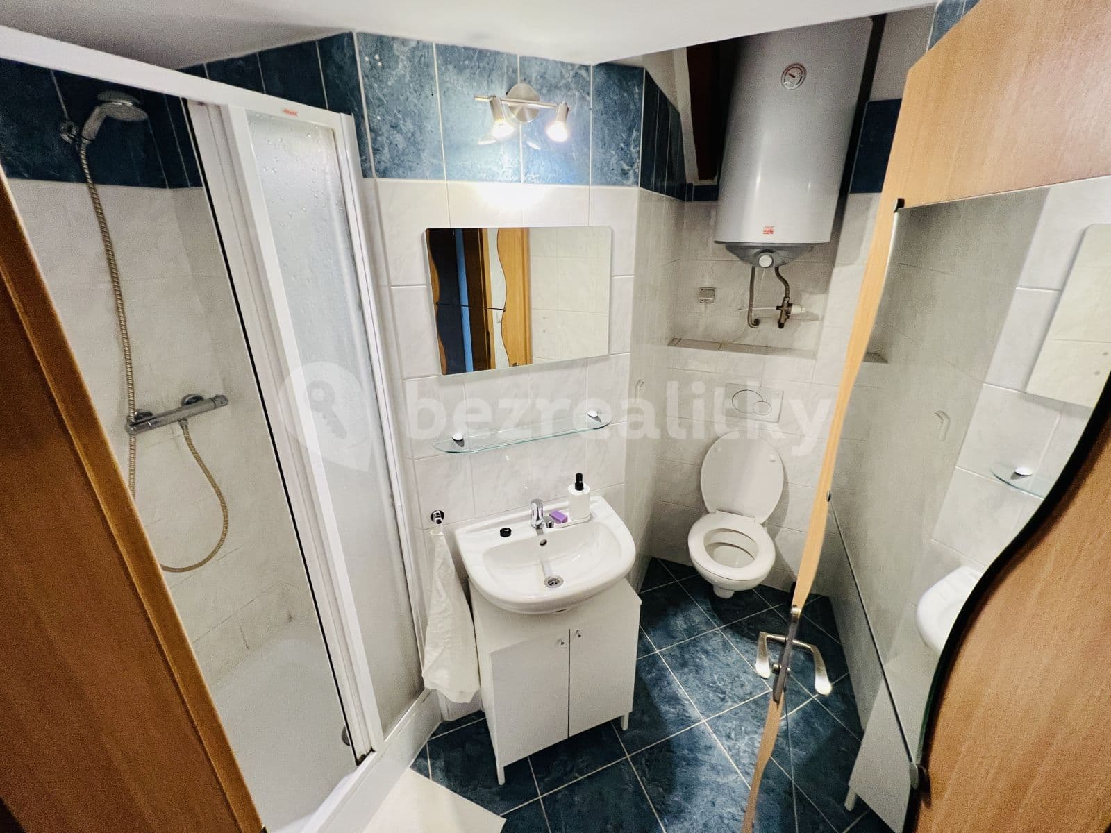 Prenájom bytu 1-izbový 35 m², Vídeňská, Brno, Jihomoravský kraj Prenájom bytu 1-izbový 35 m², Vídeňská, Brno, Jihomoravský kraj