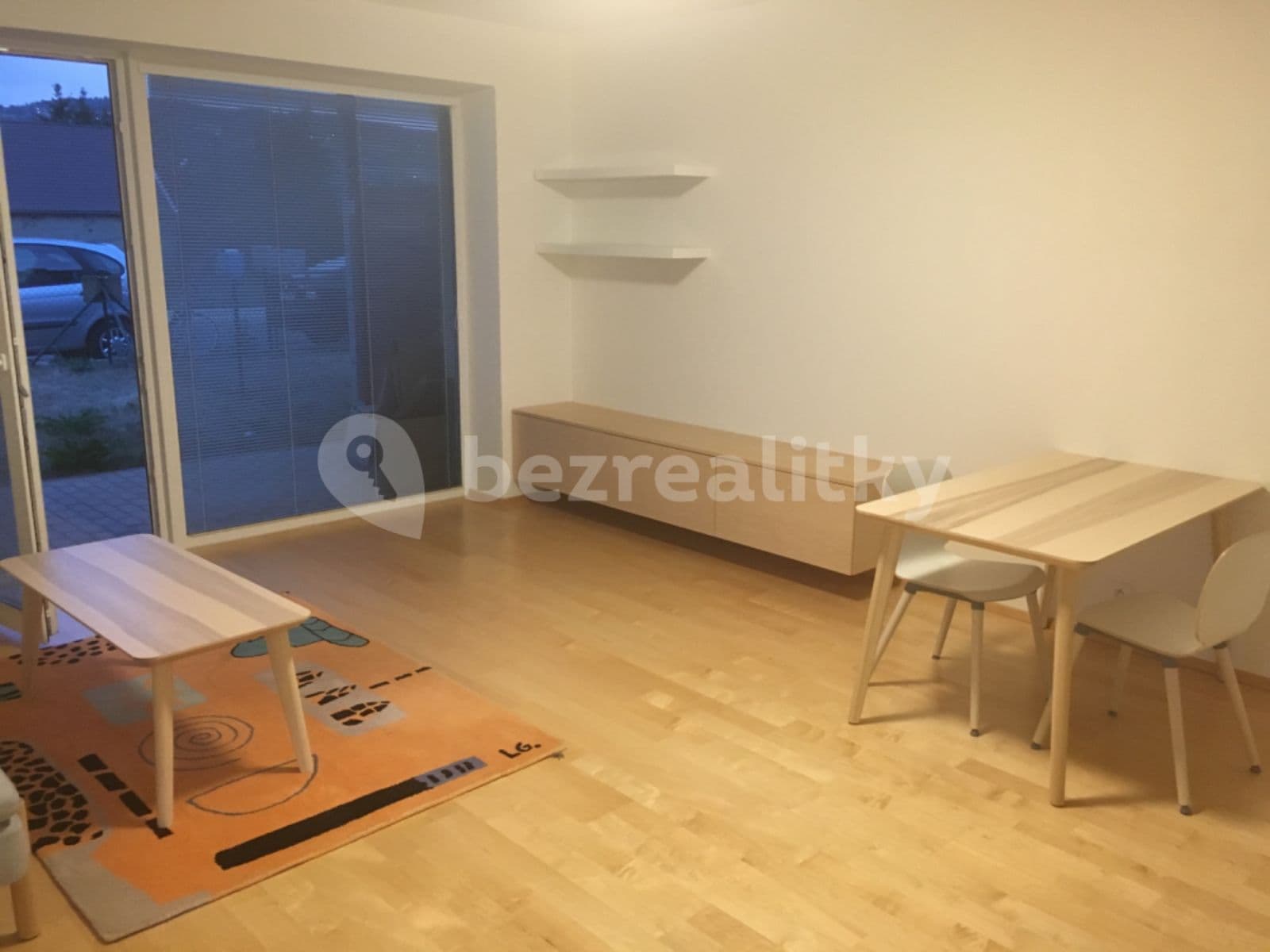 Prenájom bytu 2-izbový 58 m², U Statku, Hýskov, Středočeský kraj Prenájom bytu 2-izbový 58 m², U Statku, Hýskov, Středočeský kraj