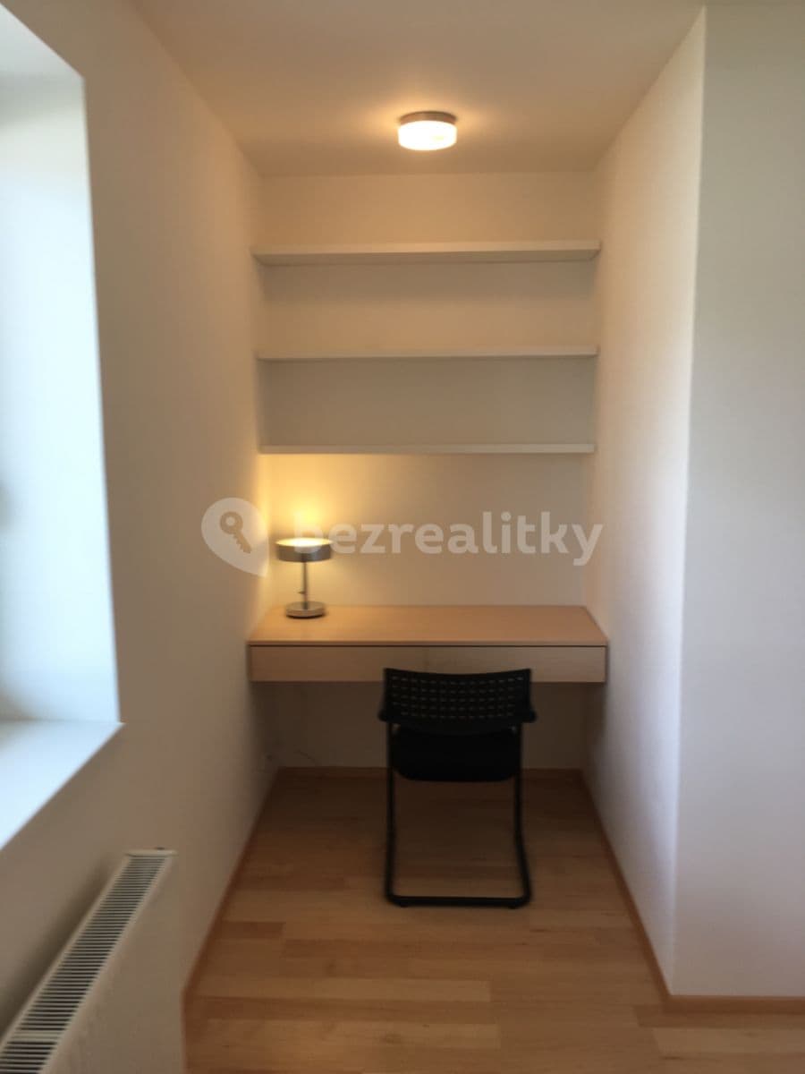 Prenájom bytu 2-izbový 58 m², U Statku, Hýskov, Středočeský kraj Prenájom bytu 2-izbový 58 m², U Statku, Hýskov, Středočeský kraj
