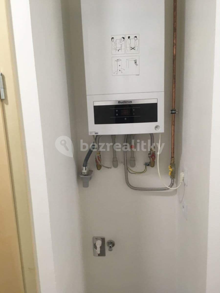 Prenájom bytu 2-izbový 58 m², U Statku, Hýskov, Středočeský kraj Prenájom bytu 2-izbový 58 m², U Statku, Hýskov, Středočeský kraj