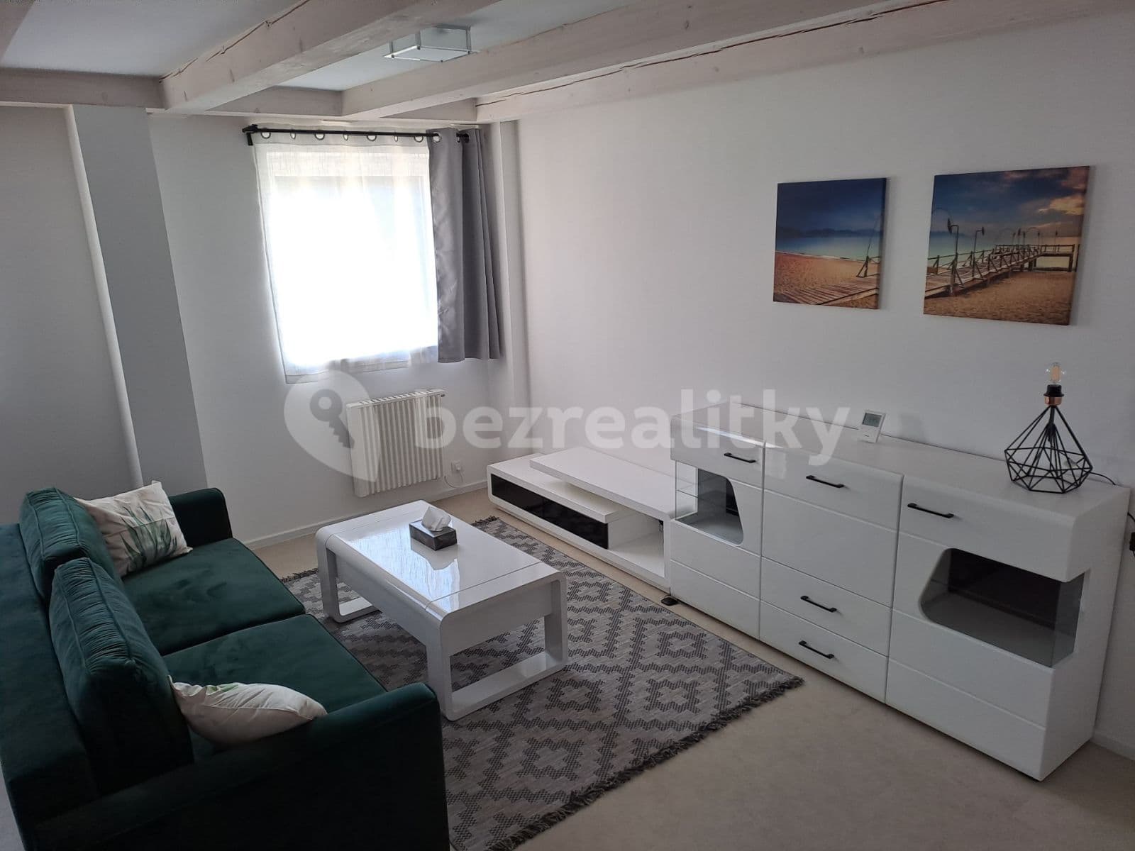Prenájom bytu 2-izbový 50 m², Za rybníkem, Lišany, Středočeský kraj Prenájom bytu 2-izbový 50 m², Za rybníkem, Lišany, Středočeský kraj