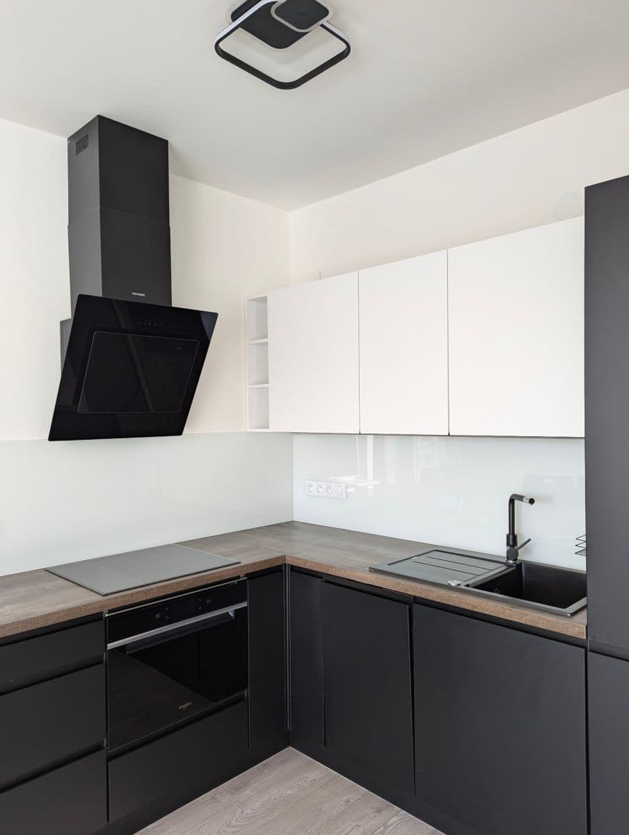 Prenájom bytu 2-izbový 50 m², Plotní, Brno, Jihomoravský kraj Prenájom bytu 2-izbový 50 m², Plotní, Brno, Jihomoravský kraj