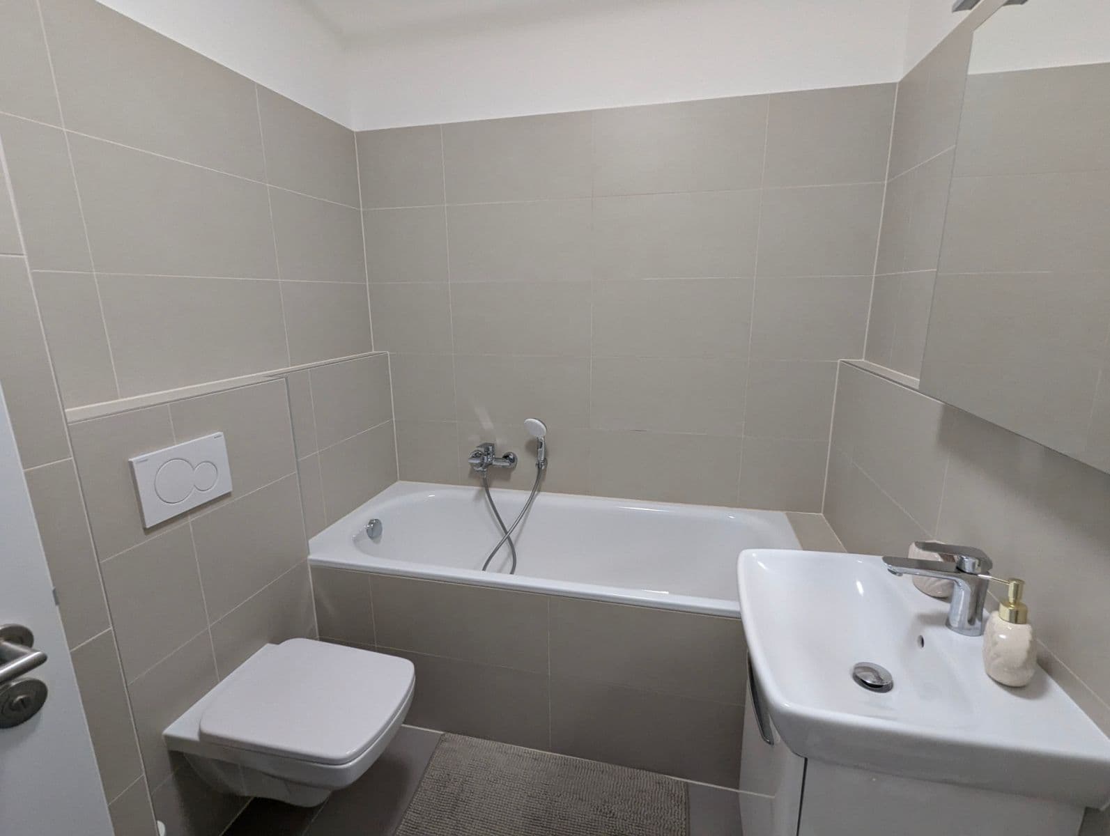 Prenájom bytu 2-izbový 50 m², Plotní, Brno, Jihomoravský kraj Prenájom bytu 2-izbový 50 m², Plotní, Brno, Jihomoravský kraj