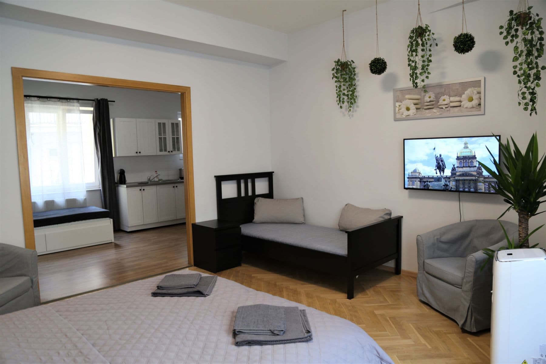 Prenájom bytu 65 m², Na Zbořenci, Praha, Praha Prenájom bytu 65 m², Na Zbořenci, Praha, Praha