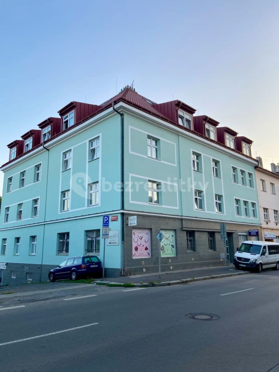 Prenájom bytu 1-izbový 35 m², Záběhlická, Praha, Praha Prenájom bytu 1-izbový 35 m², Záběhlická, Praha, Praha