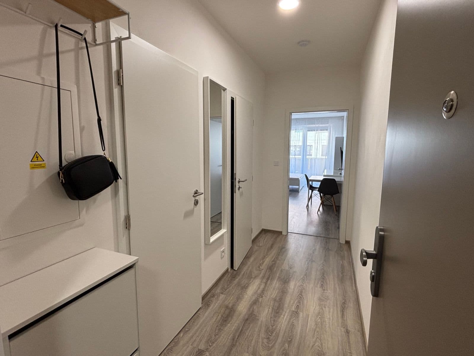 Prenájom bytu 1-izbový 32 m², Frištenského, Olomouc, Olomoucký kraj Prenájom bytu 1-izbový 32 m², Frištenského, Olomouc, Olomoucký kraj