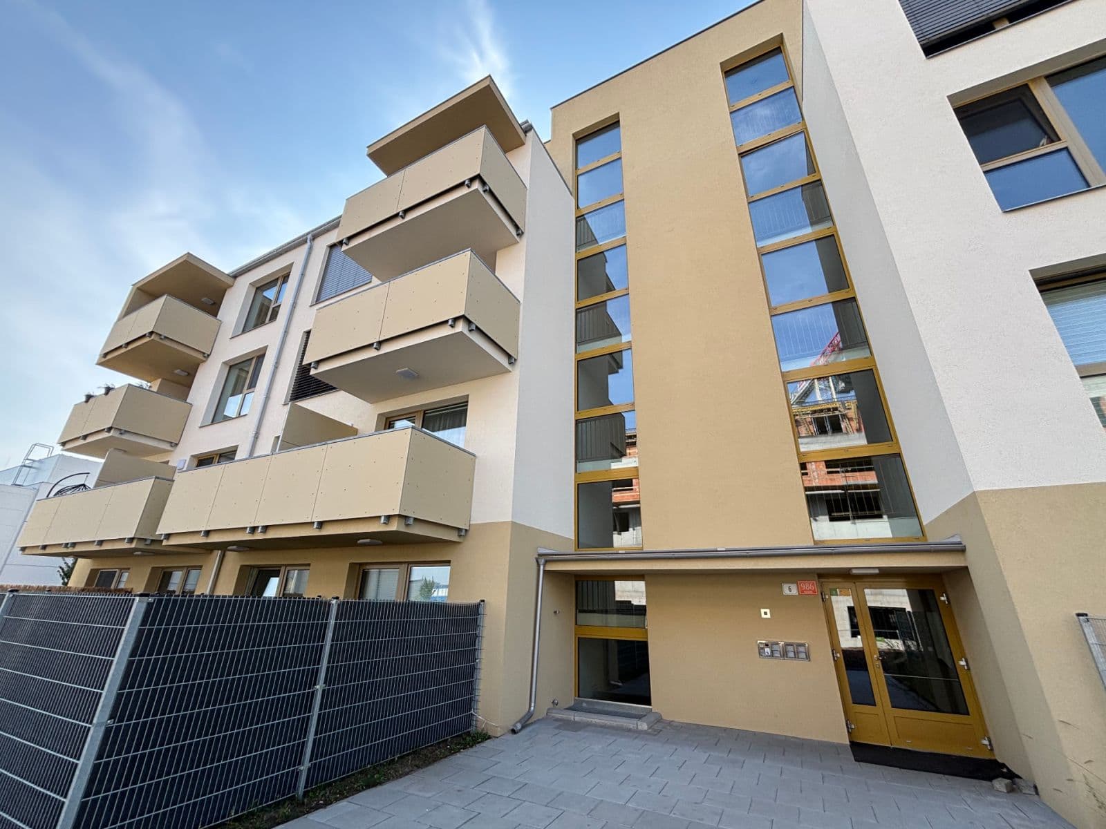 Prenájom bytu 1-izbový 32 m², Frištenského, Olomouc, Olomoucký kraj Prenájom bytu 1-izbový 32 m², Frištenského, Olomouc, Olomoucký kraj