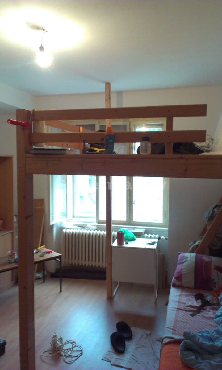 Prenájom bytu 1-izbový 20 m², Dělnická, Praha, Praha Prenájom bytu 1-izbový 20 m², Dělnická, Praha, Praha
