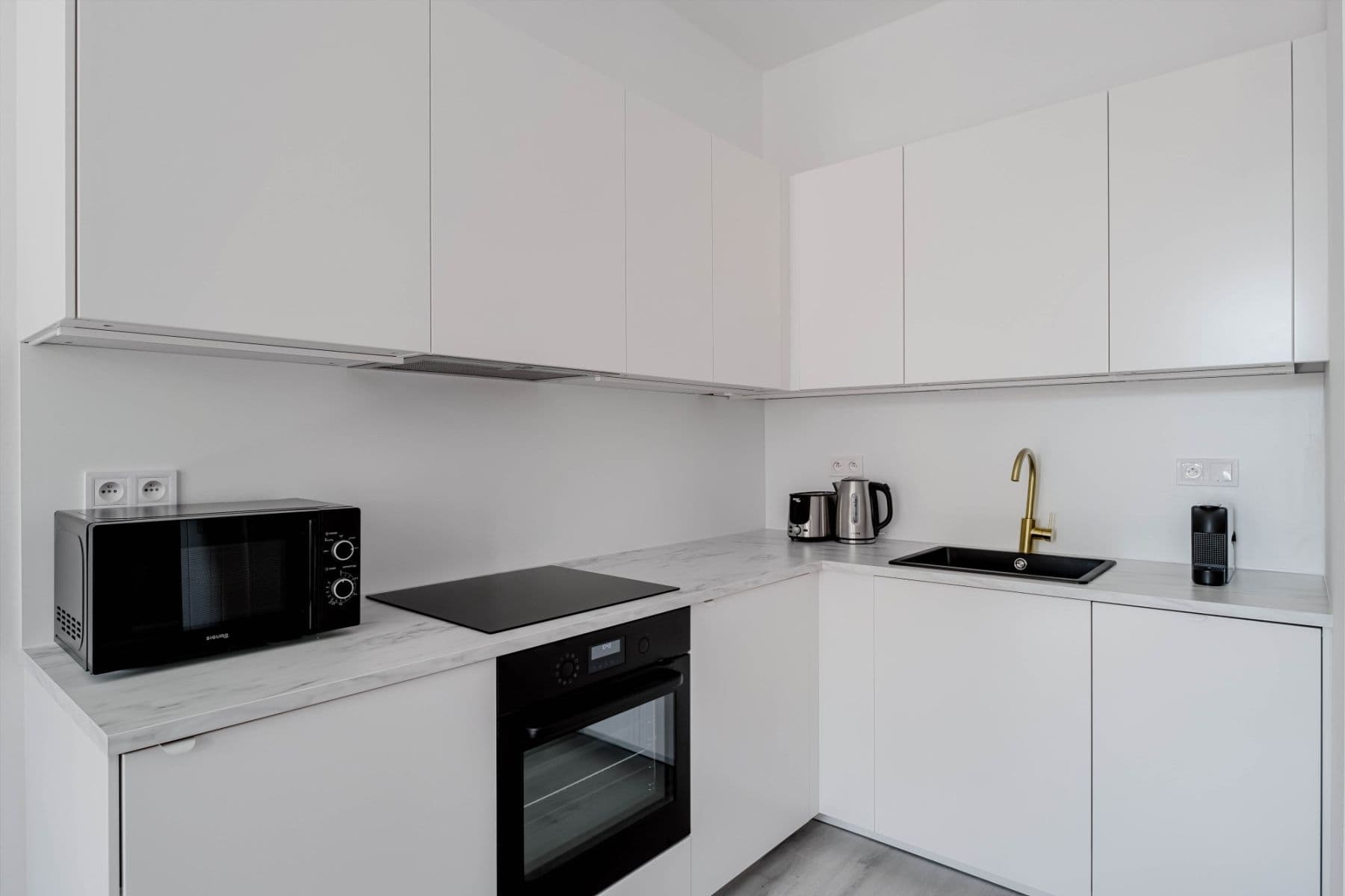 Prenájom bytu 35 m², Rostovská, Praha, Praha Prenájom bytu 35 m², Rostovská, Praha, Praha