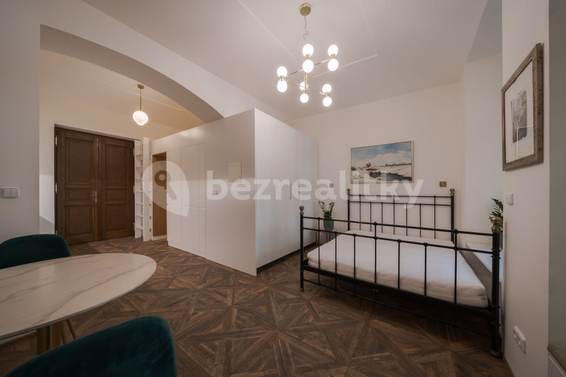 Prenájom bytu 1-izbový 29 m², Vítězná, Praha, Praha Prenájom bytu 1-izbový 29 m², Vítězná, Praha, Praha
