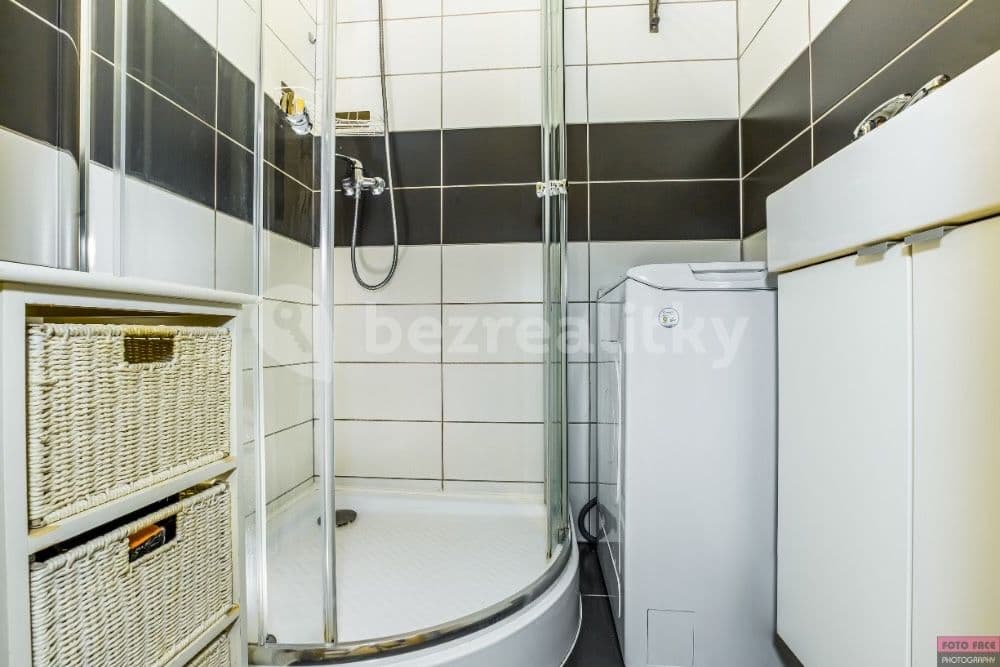 Prenájom bytu 1-izbový 28 m², Březohorská, Příbram, Středočeský kraj Prenájom bytu 1-izbový 28 m², Březohorská, Příbram, Středočeský kraj