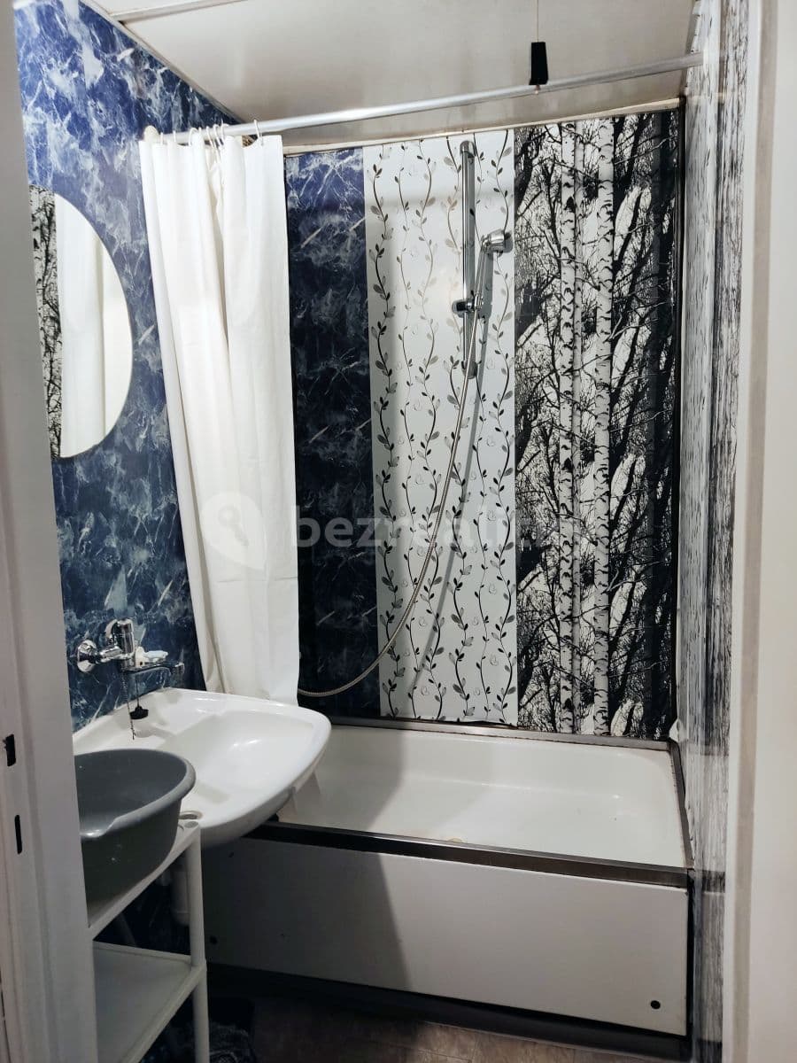 Prenájom bytu 2-izbový 35 m², Laudova, Praha, Praha Prenájom bytu 2-izbový 35 m², Laudova, Praha, Praha