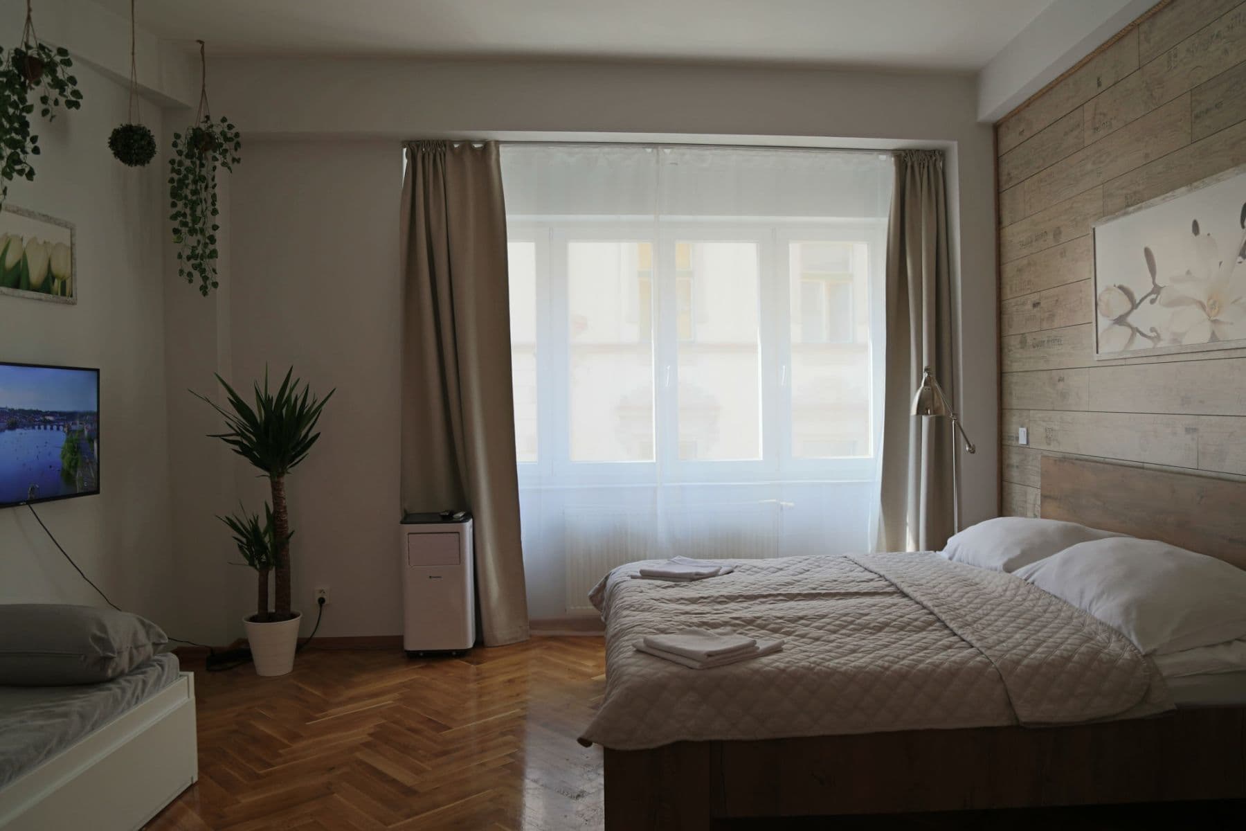 Prenájom bytu 65 m², Na Zbořenci, Praha, Praha Prenájom bytu 65 m², Na Zbořenci, Praha, Praha