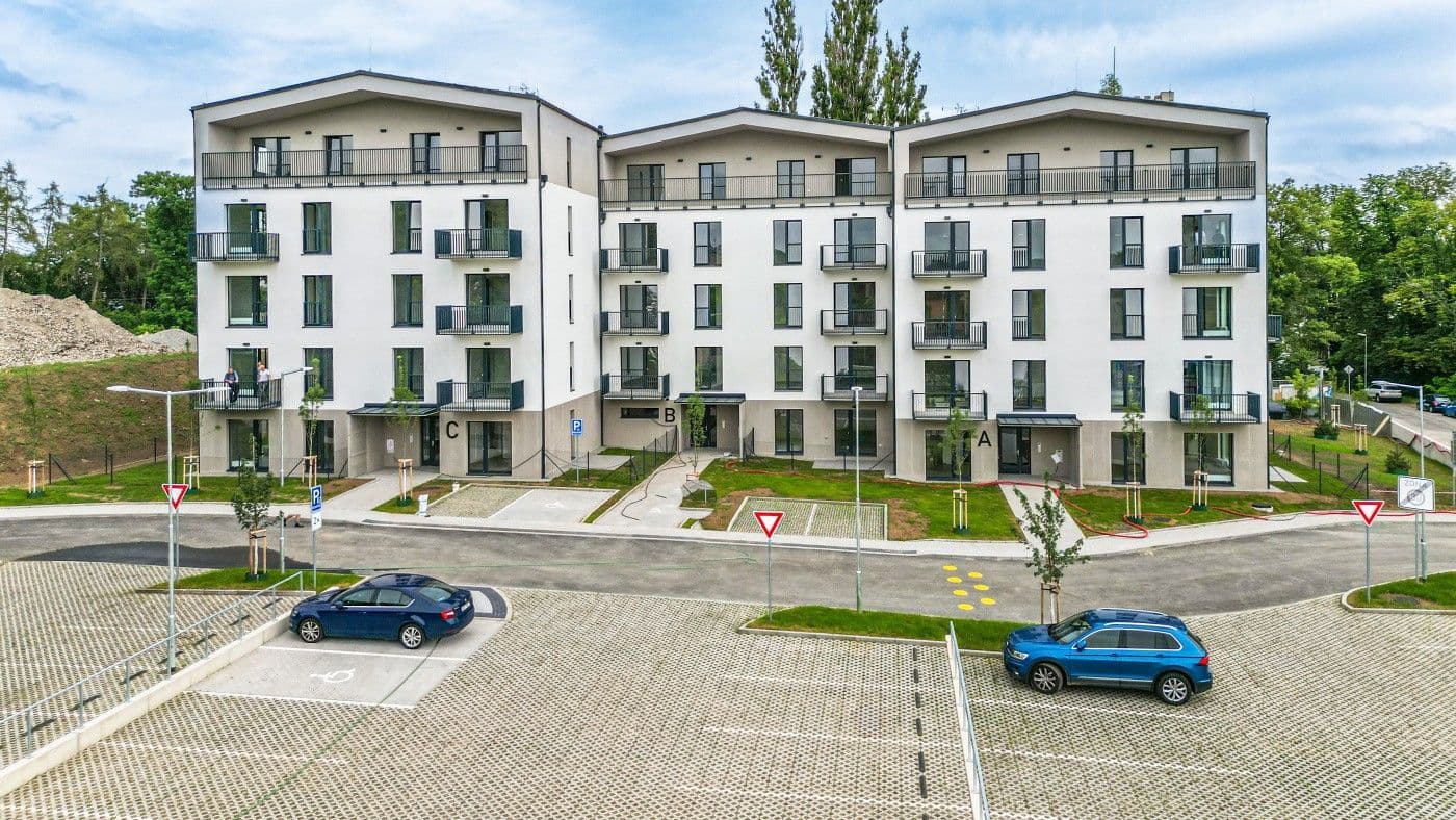 Prenájom bytu 1-izbový 26 m², U benaru, Slaný, Středočeský kraj Prenájom bytu 1-izbový 26 m², U benaru, Slaný, Středočeský kraj
