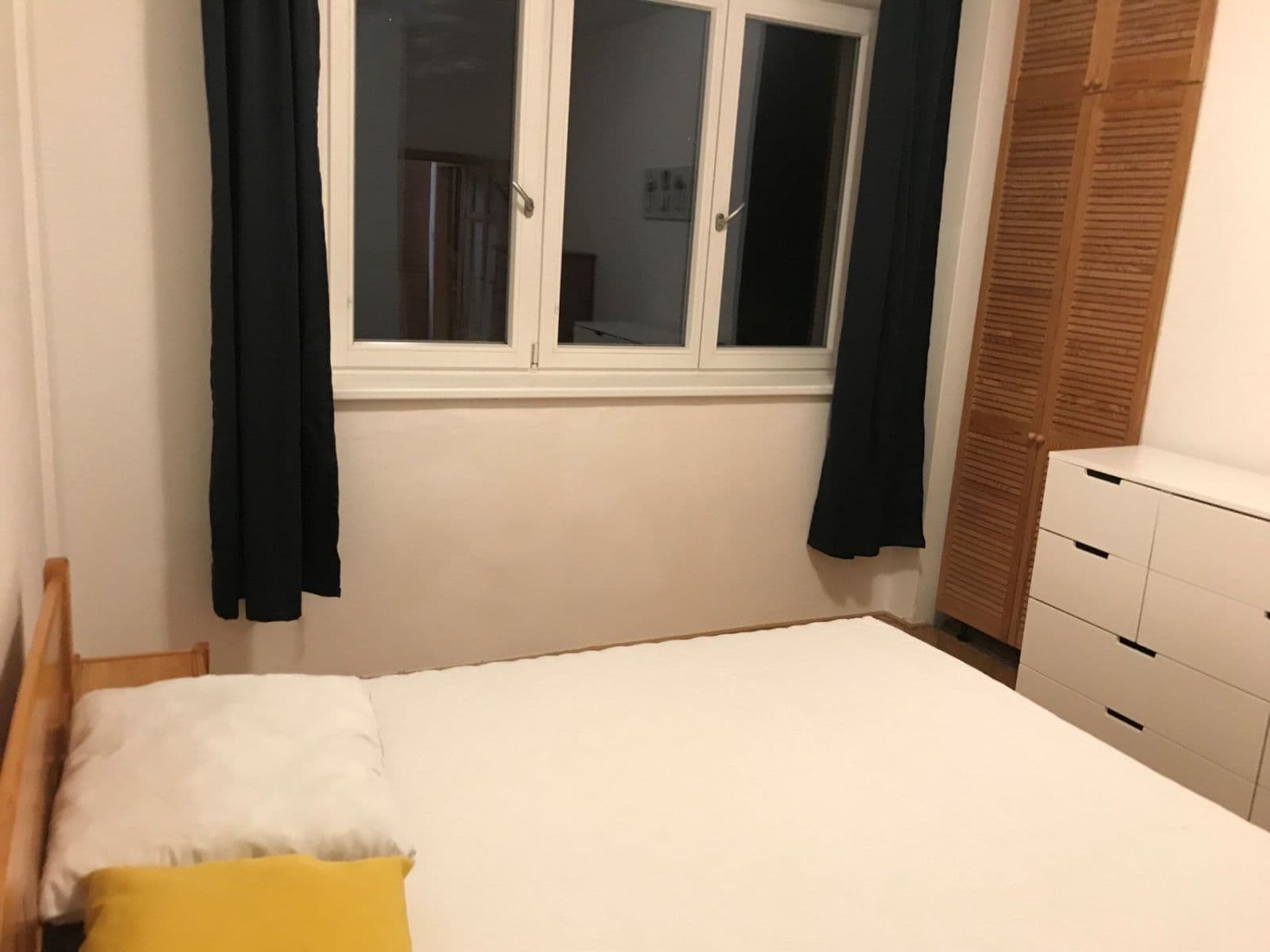 Prenájom bytu 3-izbový 78 m², Bajkalská, Praha, Praha Prenájom bytu 3-izbový 78 m², Bajkalská, Praha, Praha