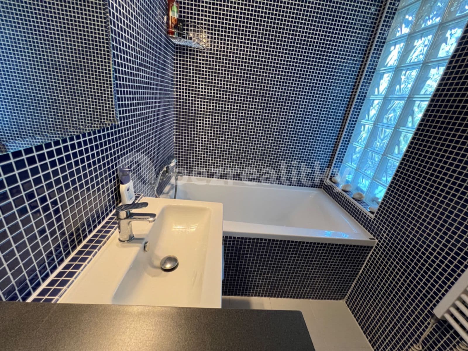Prenájom bytu 2-izbový 50 m², Bělohorská, Praha, Praha Prenájom bytu 2-izbový 50 m², Bělohorská, Praha, Praha