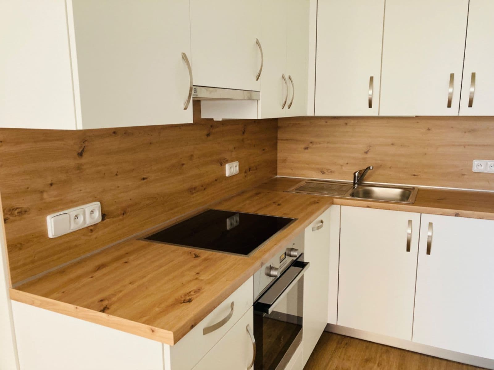 Prenájom bytu 2-izbový 43 m², Vašátkova, Praha, Praha Prenájom bytu 2-izbový 43 m², Vašátkova, Praha, Praha