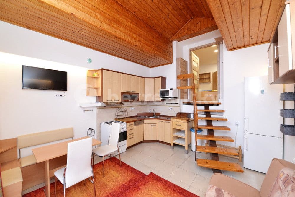 Prenájom bytu 2-izbový 43 m², Nad Kolonií, Praha, Praha Prenájom bytu 2-izbový 43 m², Nad Kolonií, Praha, Praha