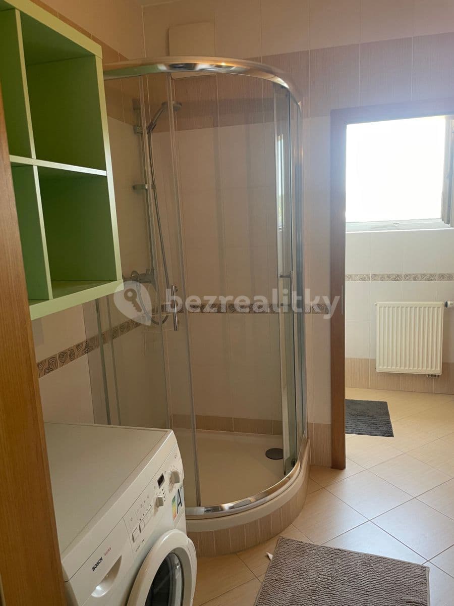 Prenájom bytu 1-izbový 32 m², Nademlejnská, Praha, Praha Prenájom bytu 1-izbový 32 m², Nademlejnská, Praha, Praha