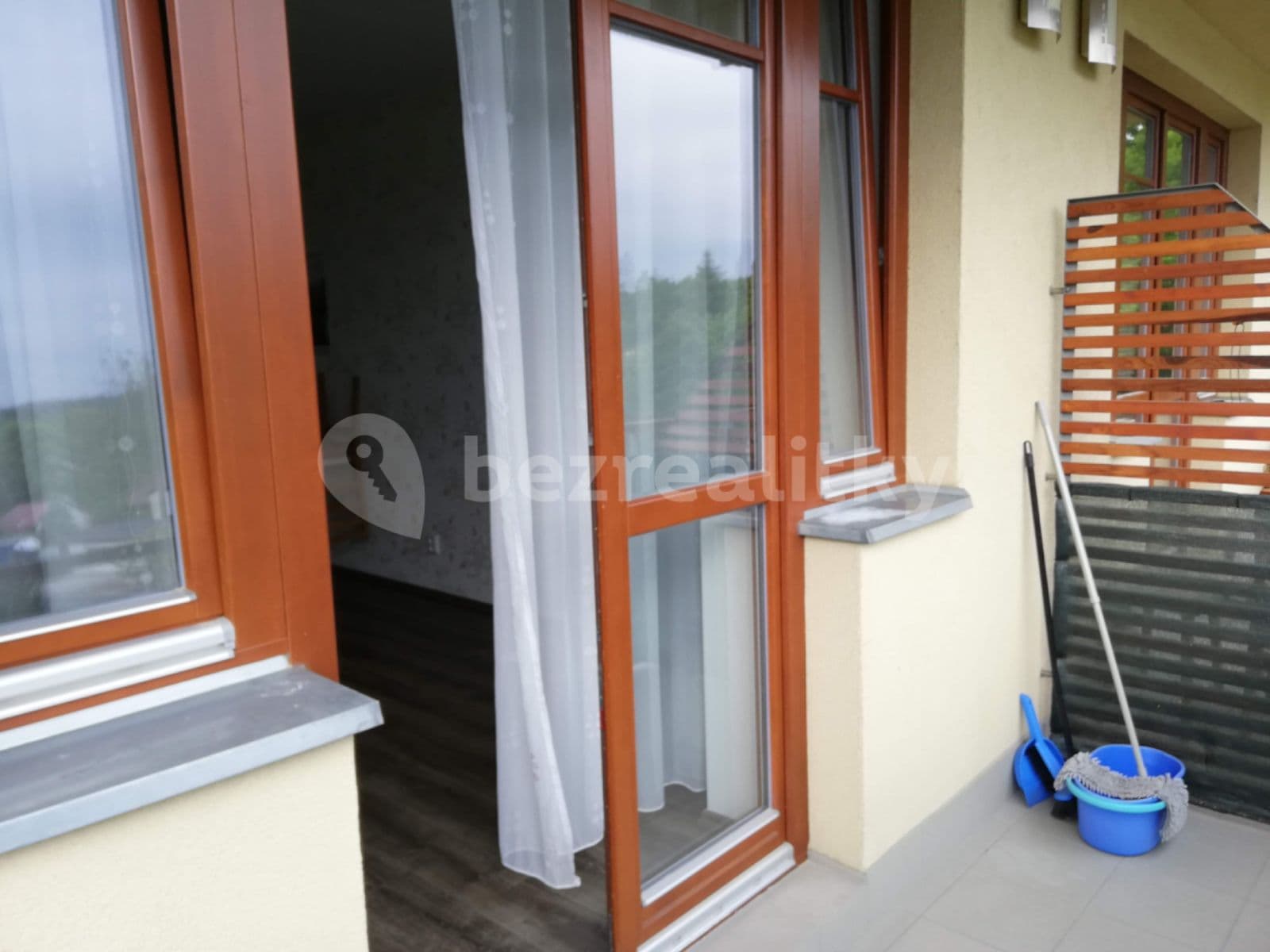 Prenájom bytu 1-izbový 32 m², Ohradní, Kamenice, Středočeský kraj Prenájom bytu 1-izbový 32 m², Ohradní, Kamenice, Středočeský kraj