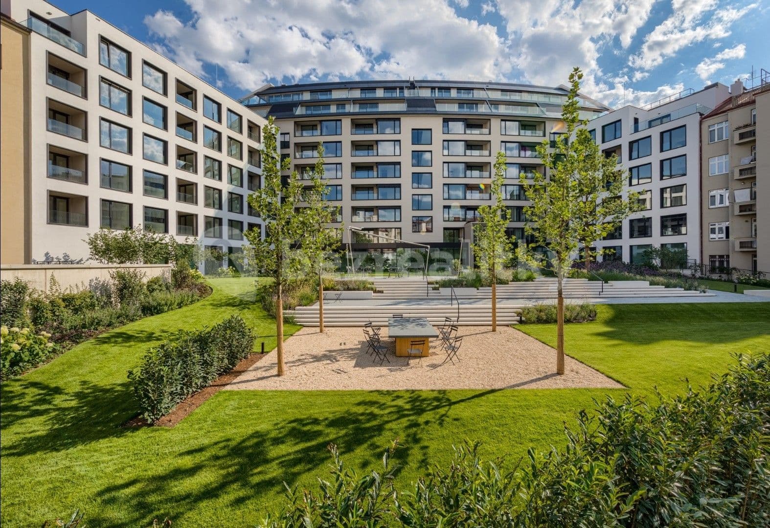 Prenájom bytu 1-izbový 37 m², Vítězné náměstí, Praha, Praha Prenájom bytu 1-izbový 37 m², Vítězné náměstí, Praha, Praha