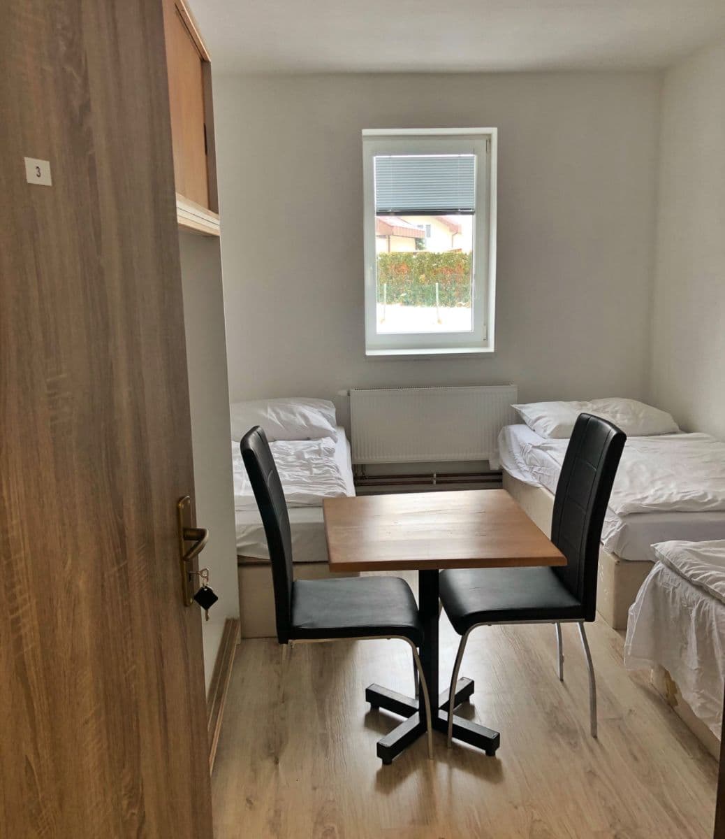 Prenájom bytu Garsoniéra 20 m², Kokešova, Pardubice, Pardubický kraj Prenájom bytu Garsoniéra 20 m², Kokešova, Pardubice, Pardubický kraj