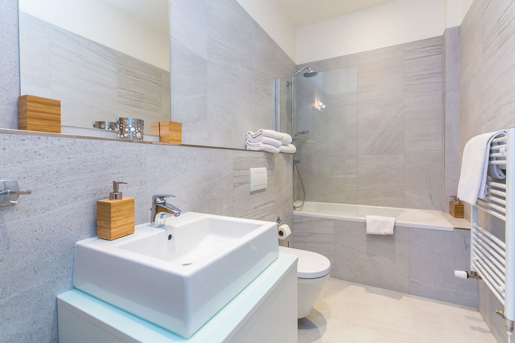 Prenájom bytu 62 m², Dlouhá, Praha, Praha Prenájom bytu 62 m², Dlouhá, Praha, Praha