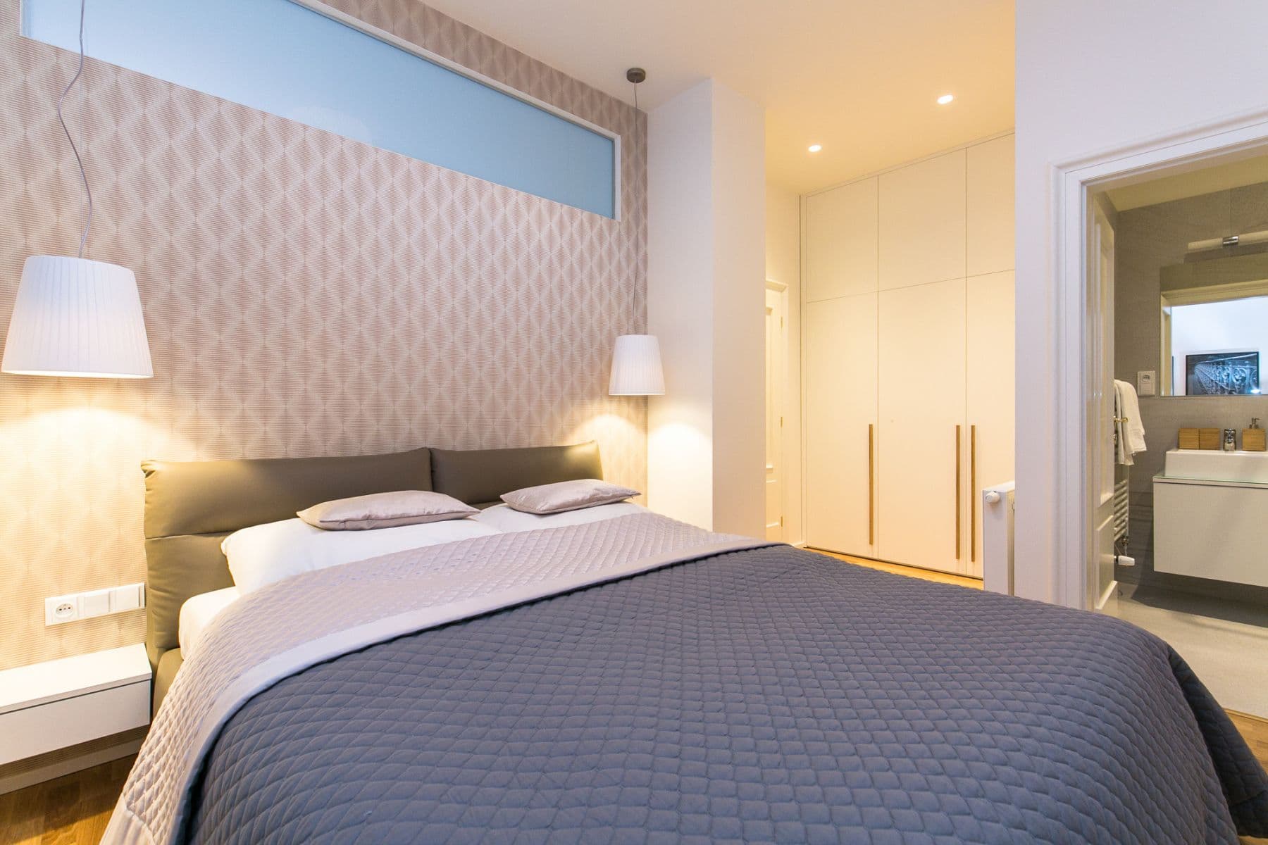 Prenájom bytu 62 m², Dlouhá, Praha, Praha Prenájom bytu 62 m², Dlouhá, Praha, Praha