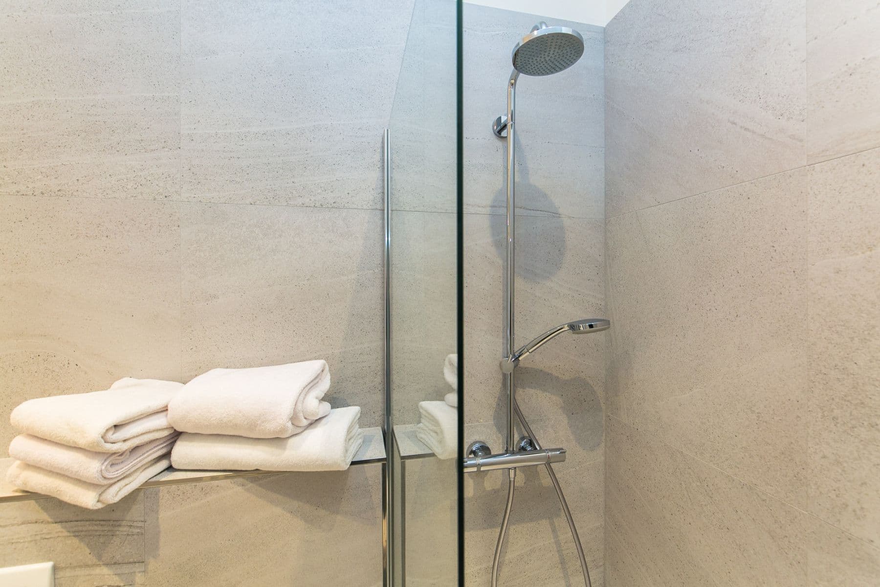 Prenájom bytu 62 m², Dlouhá, Praha, Praha Prenájom bytu 62 m², Dlouhá, Praha, Praha