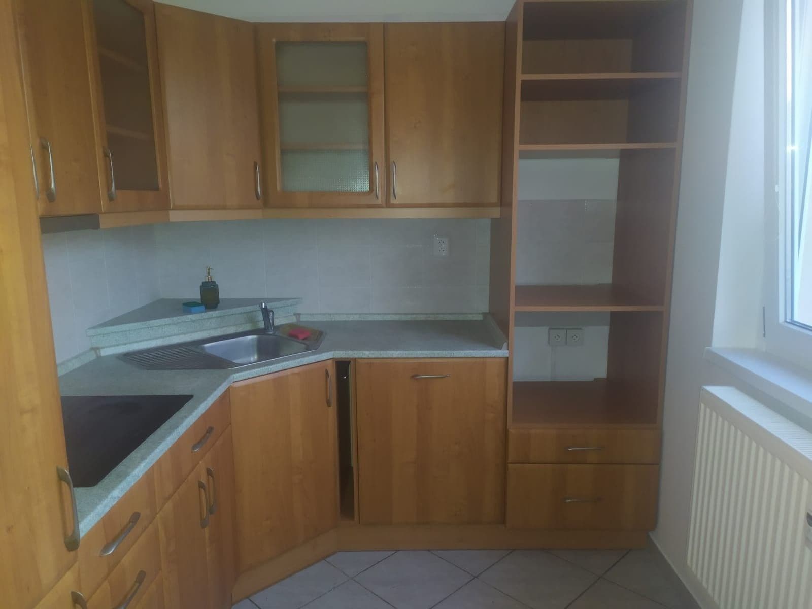 Prenájom bytu 2-izbový 60 m², Milovice, Středočeský kraj Prenájom bytu 2-izbový 60 m², Milovice, Středočeský kraj