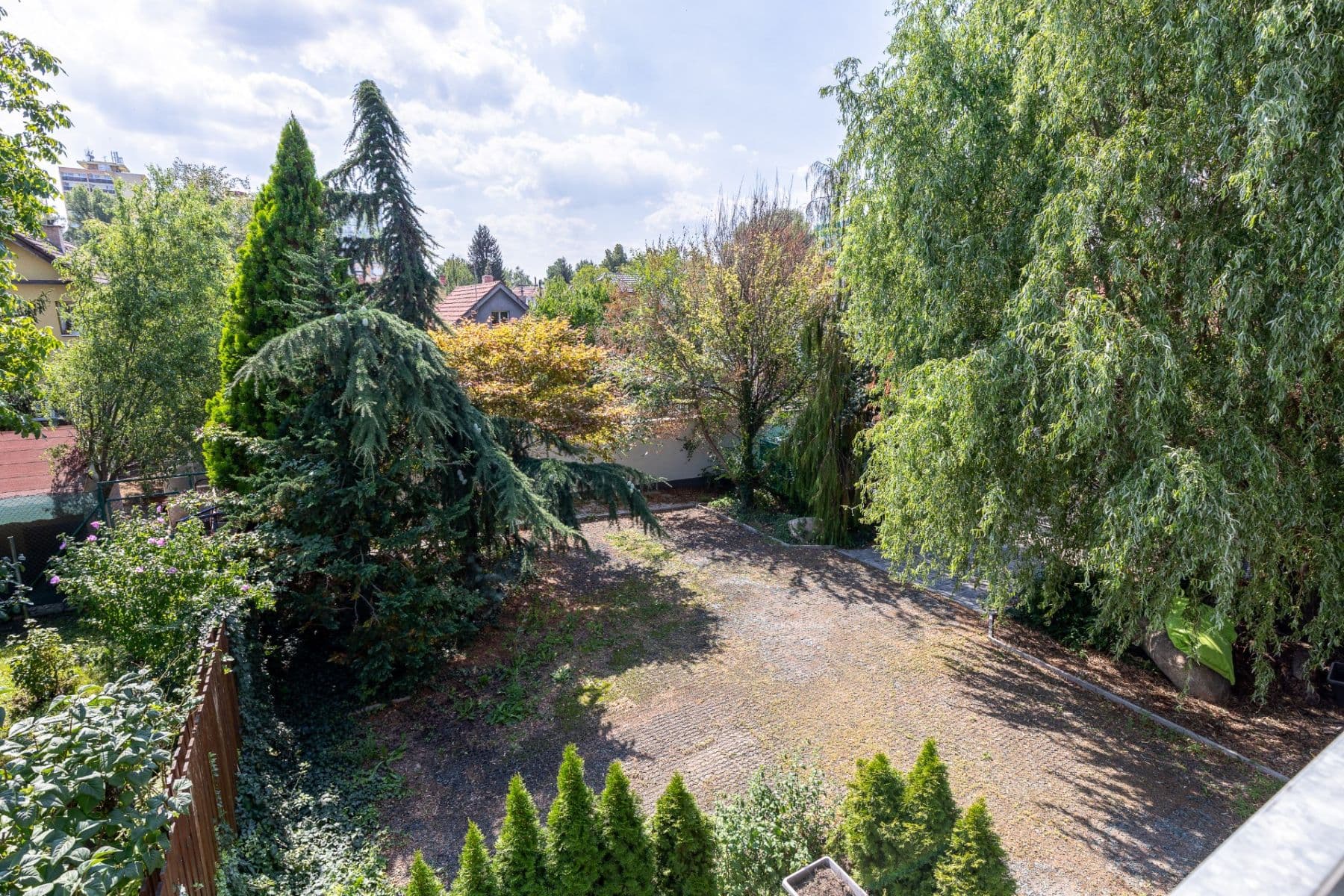 Prenájom nebytového priestoru 70 m², Vojtěšská, Neratovice, Středočeský kraj Prenájom nebytového priestoru 70 m², Vojtěšská, Neratovice, Středočeský kraj