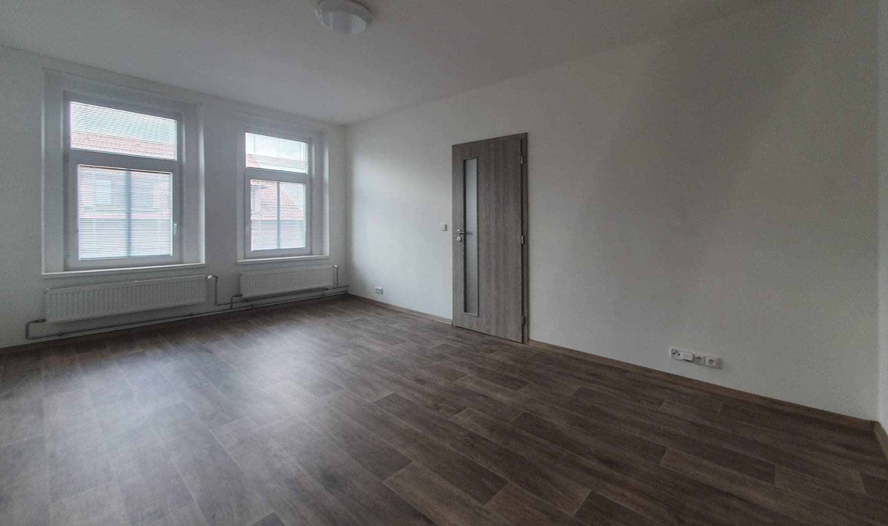 Prenájom bytu 2-izbový 57 m², Jiráskova, Litvínov, Ústecký kraj Prenájom bytu 2-izbový 57 m², Jiráskova, Litvínov, Ústecký kraj