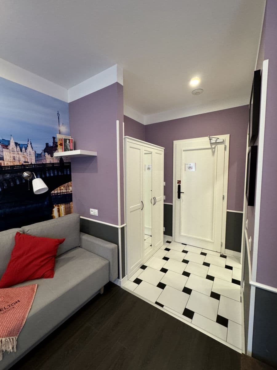 Prenájom bytu 20 m², Nuselská, Praha, Praha Prenájom bytu 20 m², Nuselská, Praha, Praha