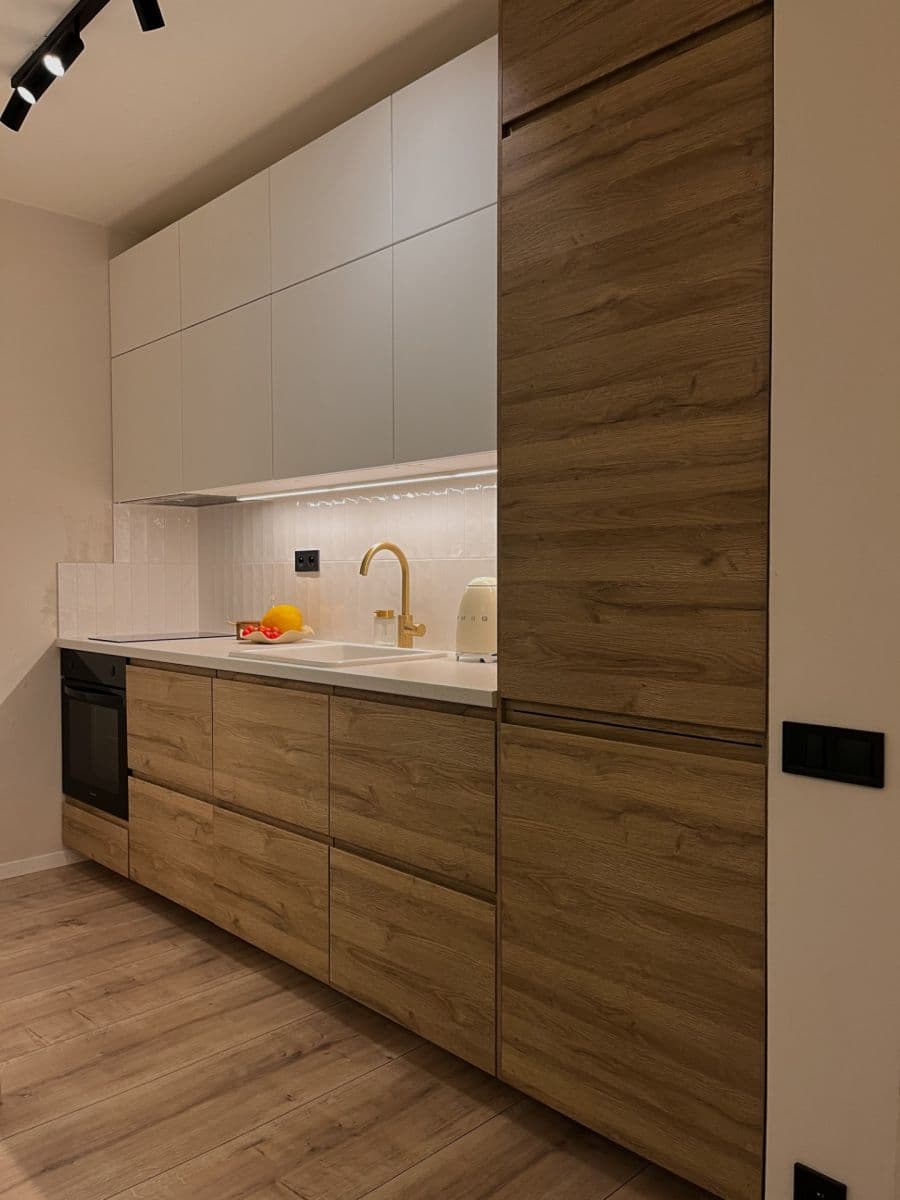 Prenájom bytu 2-izbový 41 m², Podle Náhonu, Praha, Praha Prenájom bytu 2-izbový 41 m², Podle Náhonu, Praha, Praha