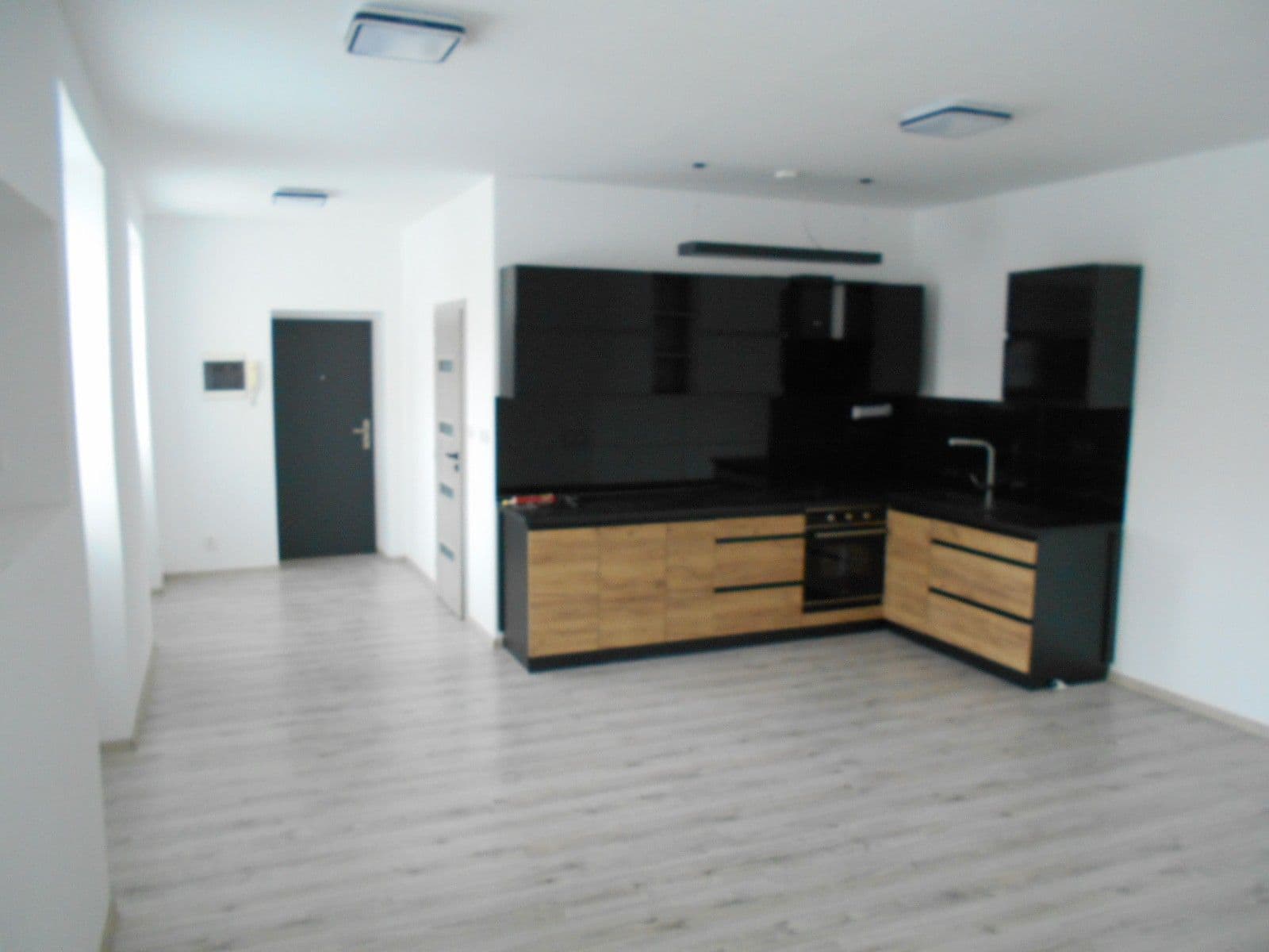 Prenájom bytu 2-izbový 65 m², Louny, Ústecký kraj Prenájom bytu 2-izbový 65 m², Louny, Ústecký kraj