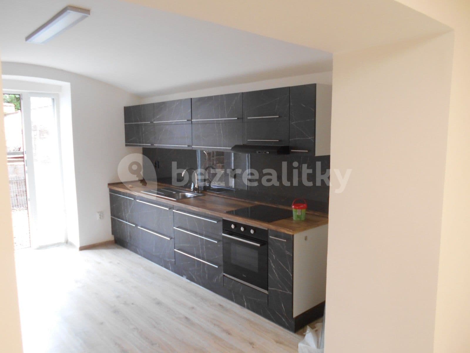 Prenájom bytu 2-izbový 57 m², Louny, Ústecký kraj Prenájom bytu 2-izbový 57 m², Louny, Ústecký kraj