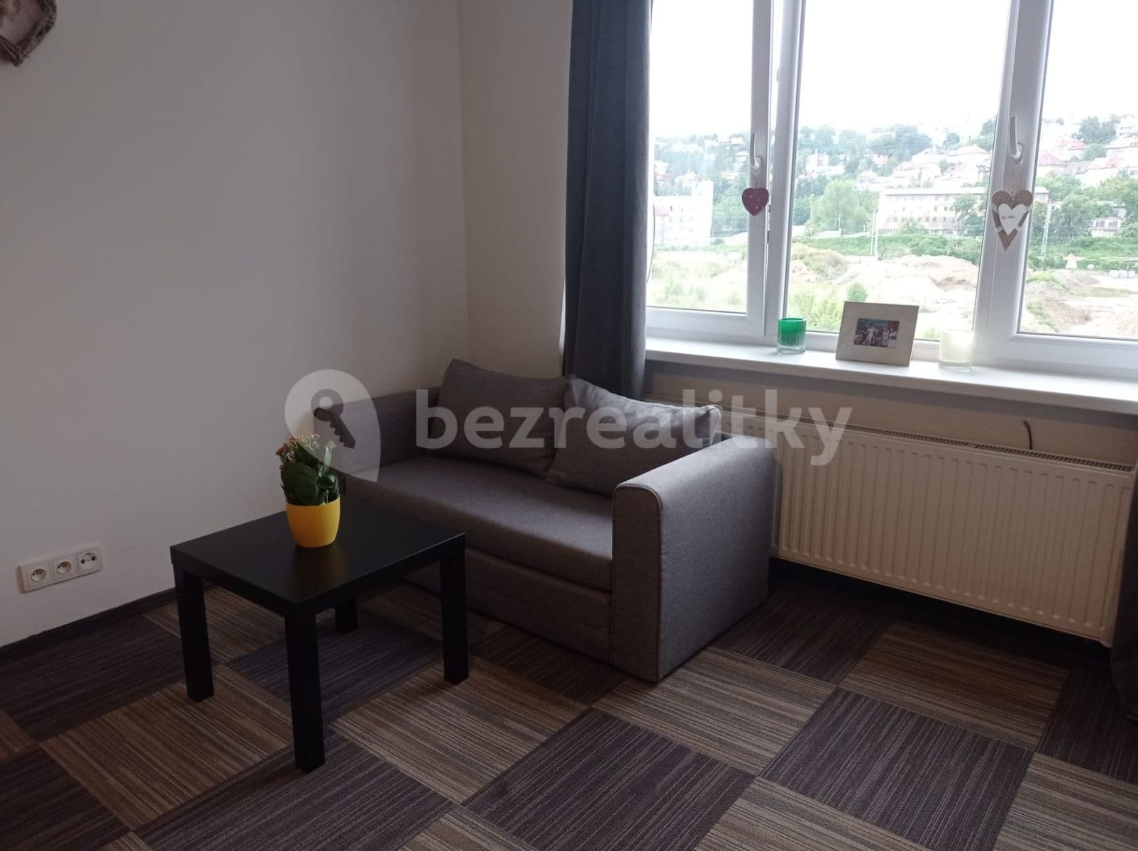 Prenájom bytu 1-izbový 30 m², Kolbenova, Praha, Praha Prenájom bytu 1-izbový 30 m², Kolbenova, Praha, Praha