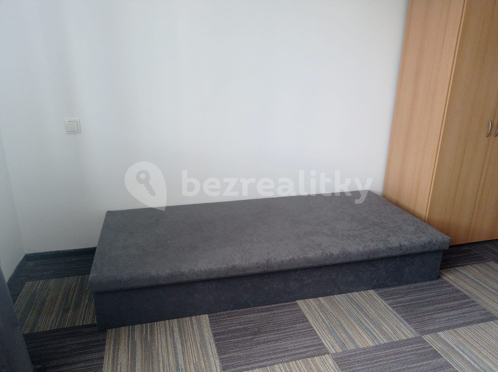 Prenájom bytu 1-izbový 30 m², Kolbenova, Praha, Praha Prenájom bytu 1-izbový 30 m², Kolbenova, Praha, Praha