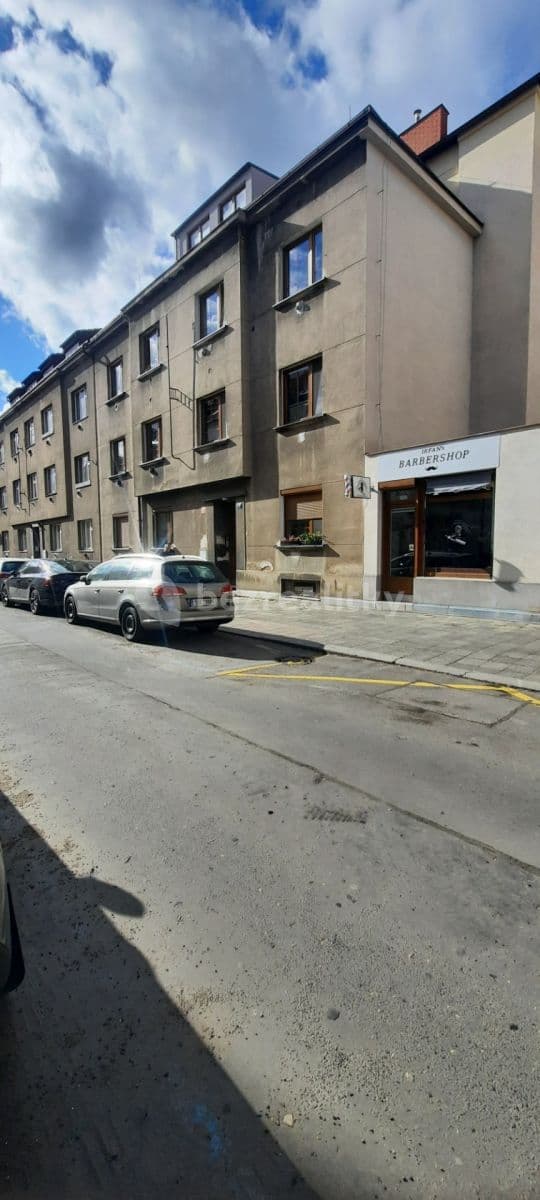 Prenájom bytu 3-izbový 105 m², U Strže, Praha, Praha Prenájom bytu 3-izbový 105 m², U Strže, Praha, Praha