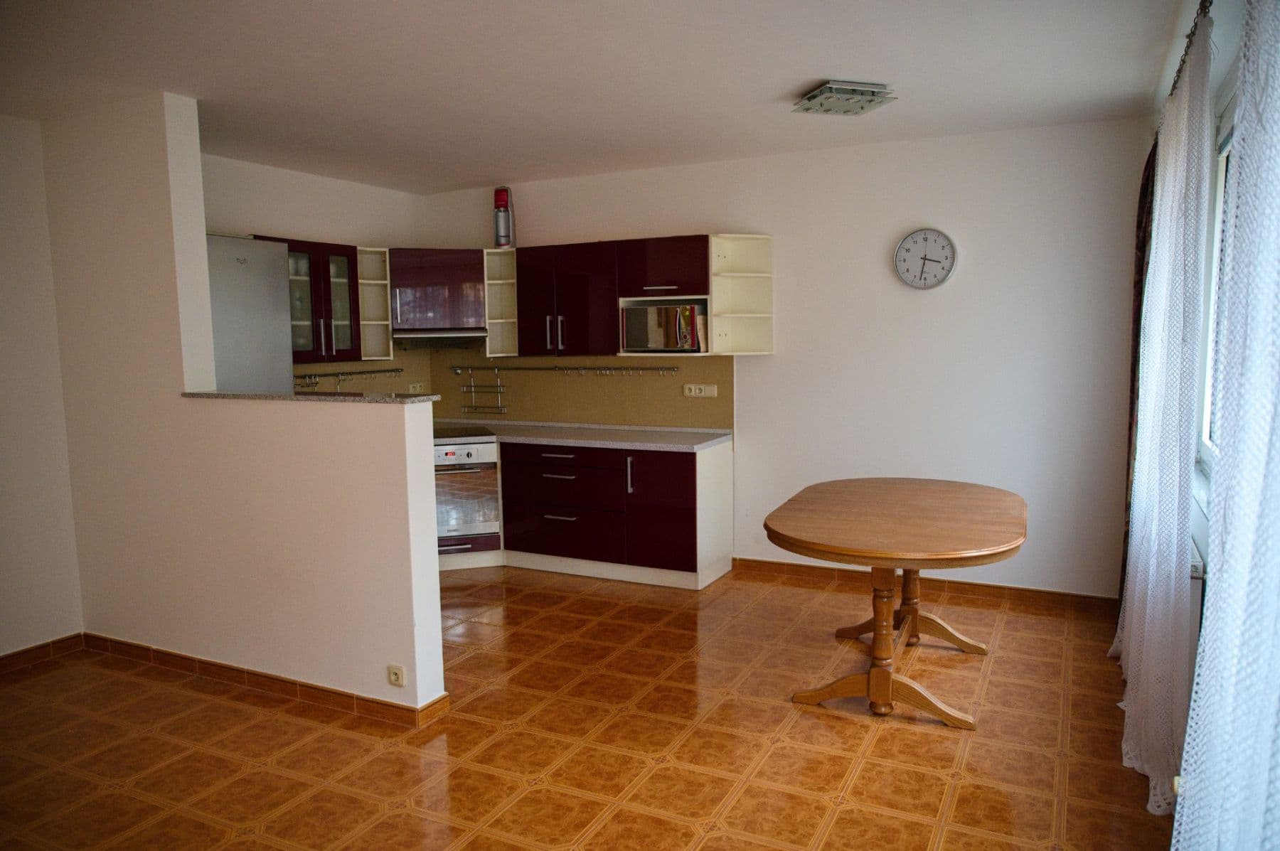 Prenájom bytu 3-izbový 68 m², Přímětická, Praha, Praha Prenájom bytu 3-izbový 68 m², Přímětická, Praha, Praha