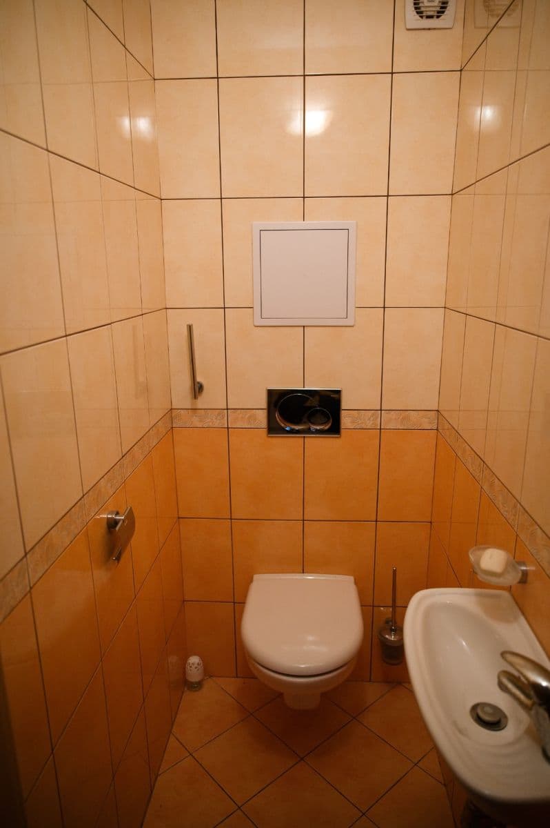 Prenájom bytu 3-izbový 68 m², Přímětická, Praha, Praha Prenájom bytu 3-izbový 68 m², Přímětická, Praha, Praha