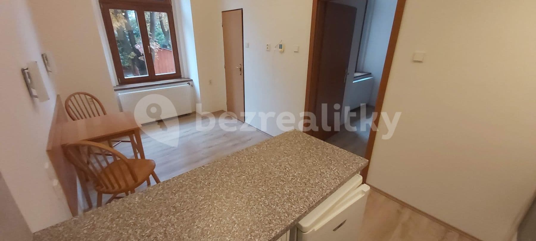 Prenájom bytu 1-izbový 35 m², Americká, Praha, Praha Prenájom bytu 1-izbový 35 m², Americká, Praha, Praha